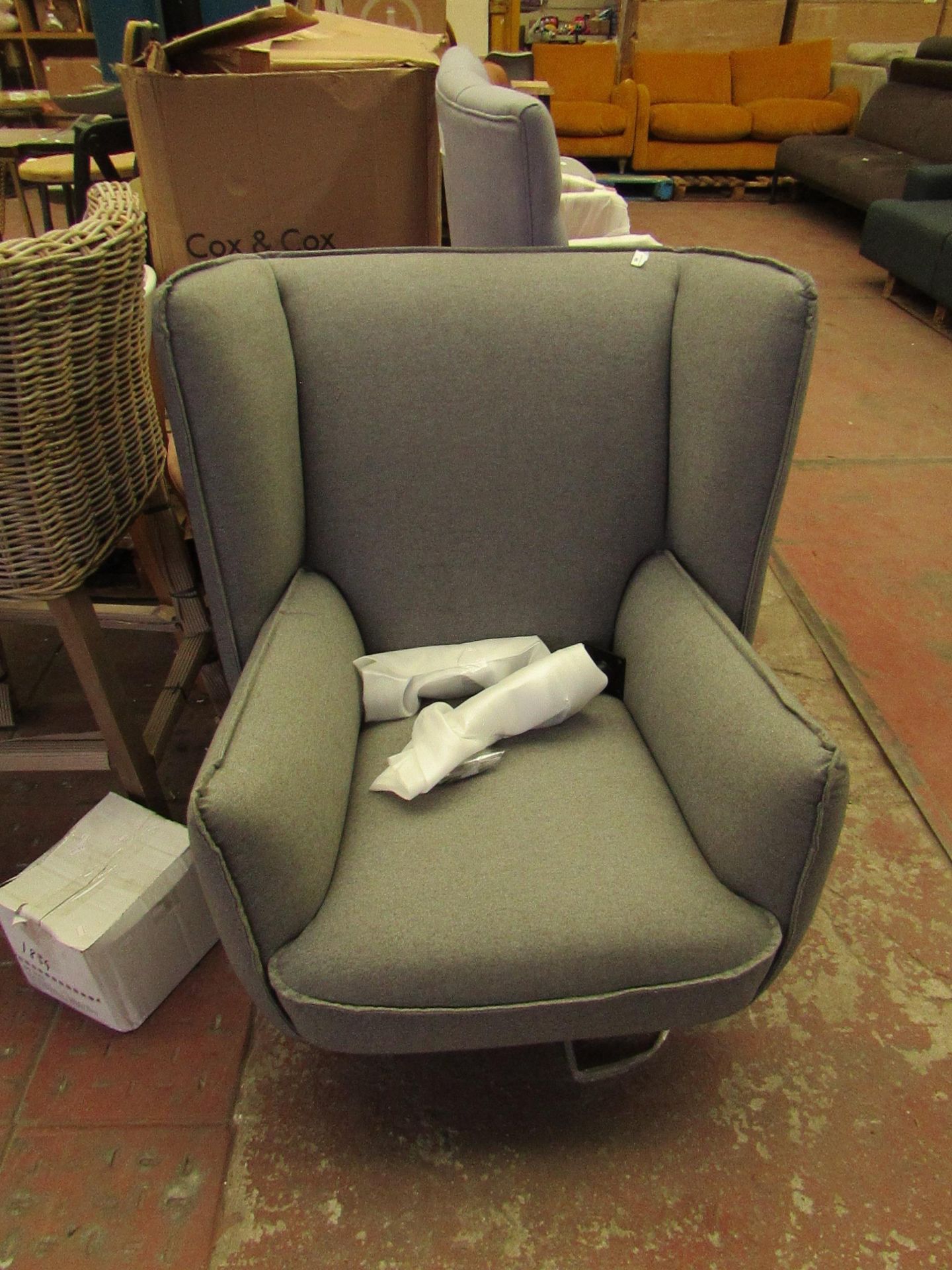 | 1X | MADE.COM GREY ARMCHAIR | LOOKS UNUSED (NO GUARANTEE) | RRP CIRCA œ299 |