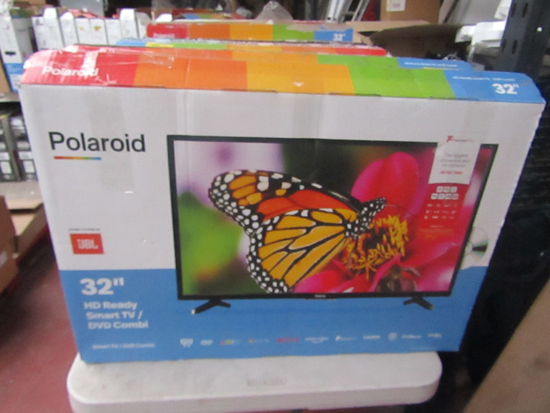 | 1x | POLAROID 32" HD READY SMART TV / DVD COMBI | POWERS ON INCLUDES REMOTE CONTROL & STAND |