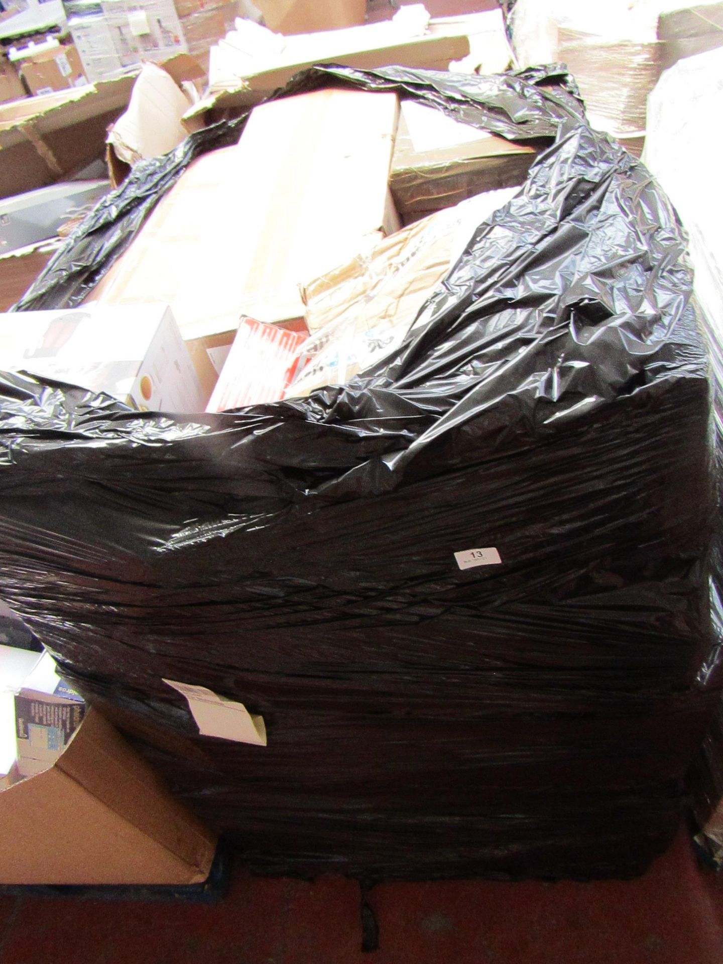 | 1X | PALLET OF RAW CUSTOMER ELECTRICAL RETURNS FROMA LARGE ONLINE RETAILER | UNCHECKED RETURNS |