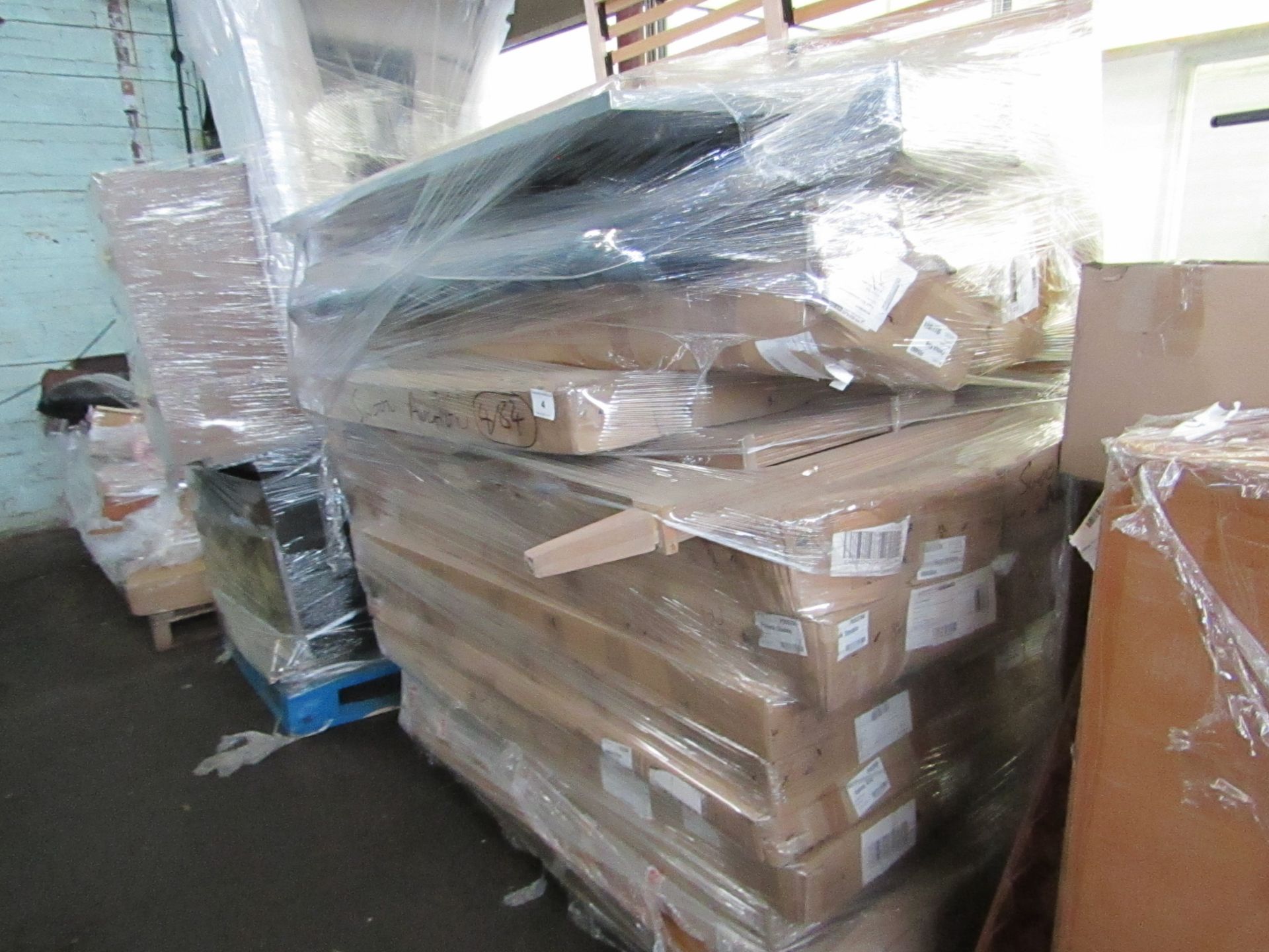Mixed pallet of Swoon Editions customer returns to include 6 items of stock with a total RRP of
