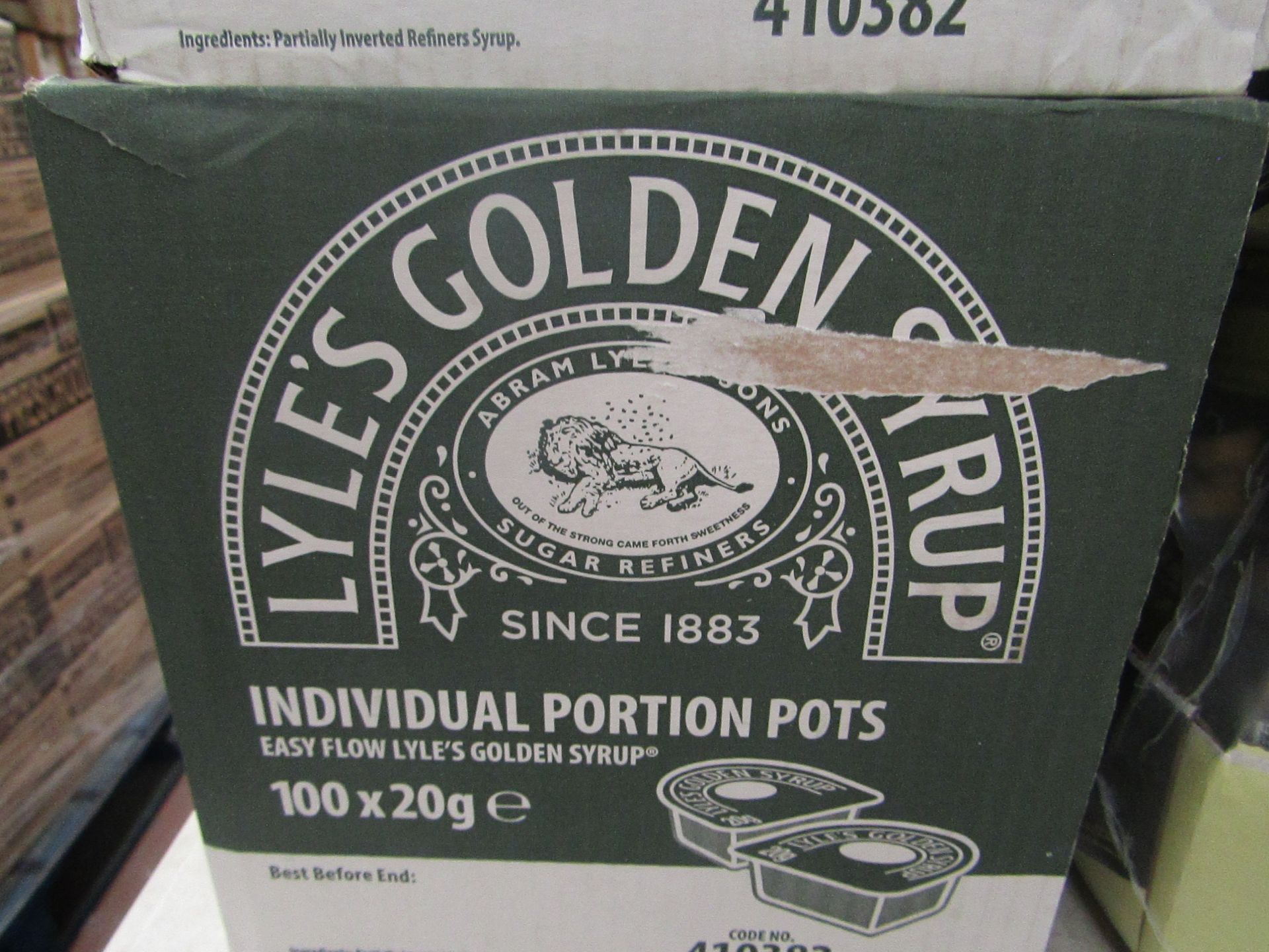 Box of 100x 20g Lyle's golden syrup - Unused & Boxed. BB 10/24