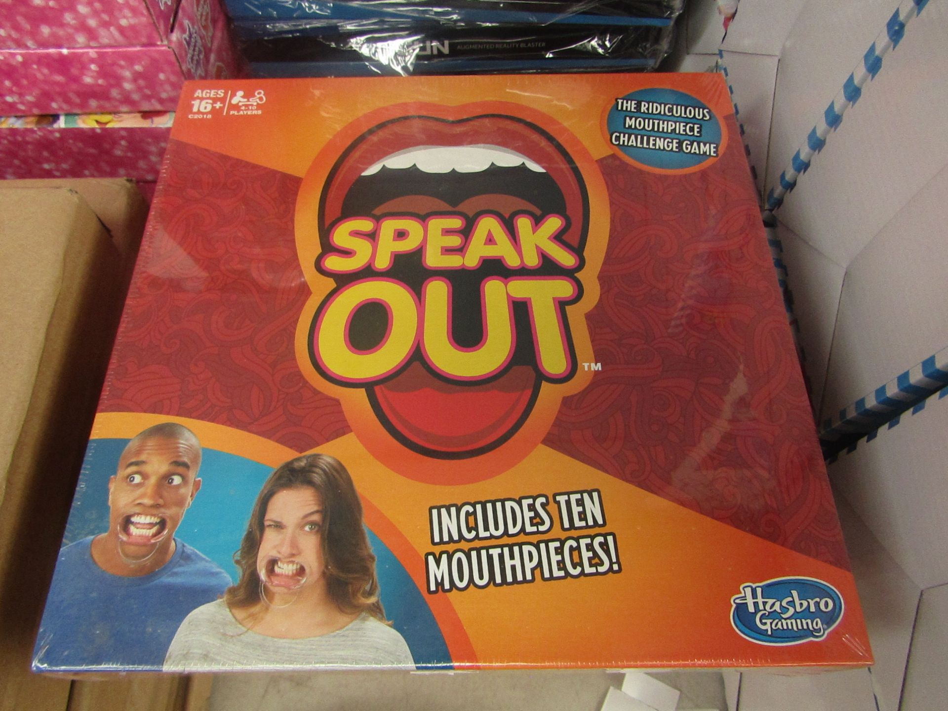1 x Hasbro Speak Out Adult Game new & packaged