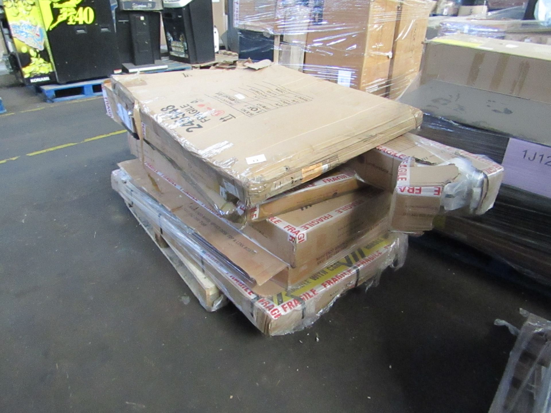 | 1X | PALLET OF FAULTY / MISSING PARTS / DAMAGED CUSTOMER RETURNS COX & COX STOCK UNMANIFESTED |