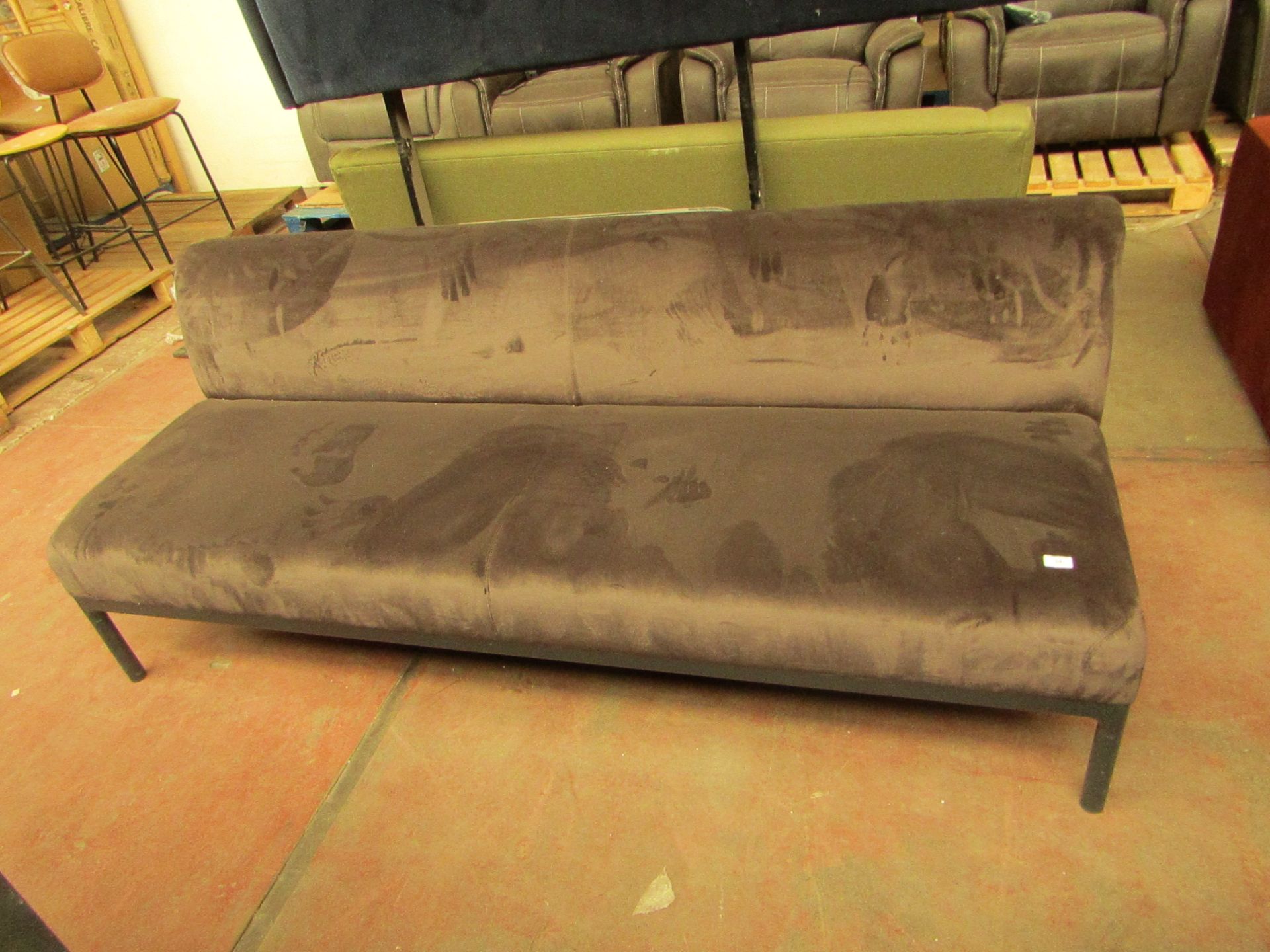| 1x | PERASON LLOYD EDGE BENCH | SOFA CUSHION IS IN GOOD CONITION BUT THERE MAY BE SMALL MINOR