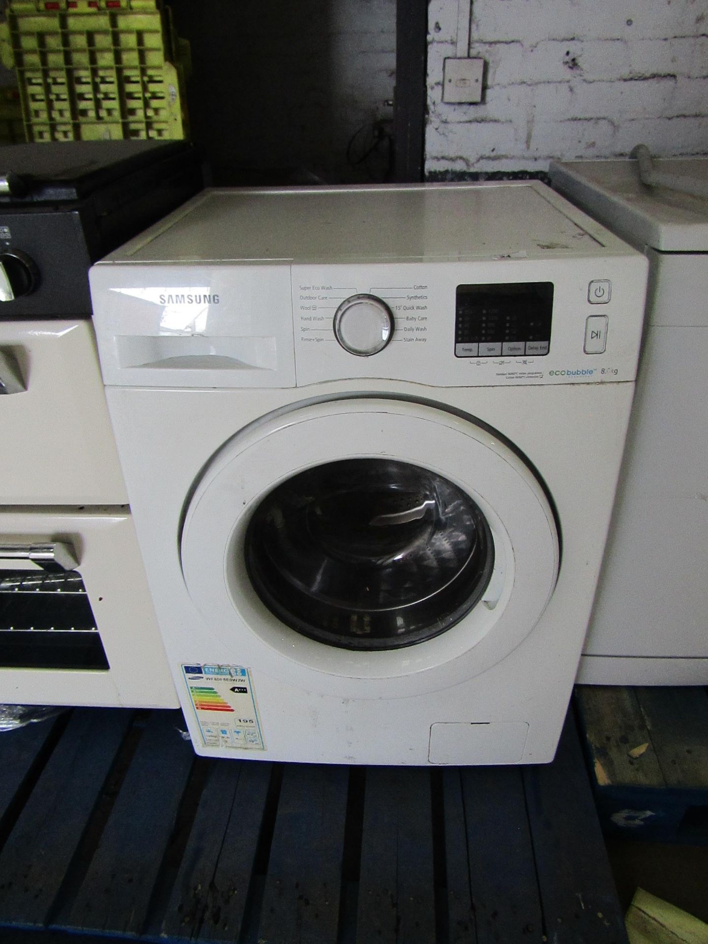 Samsung Eco Bubble 8KG washing machine, Vendor informs it is tested working but is a little noisy on