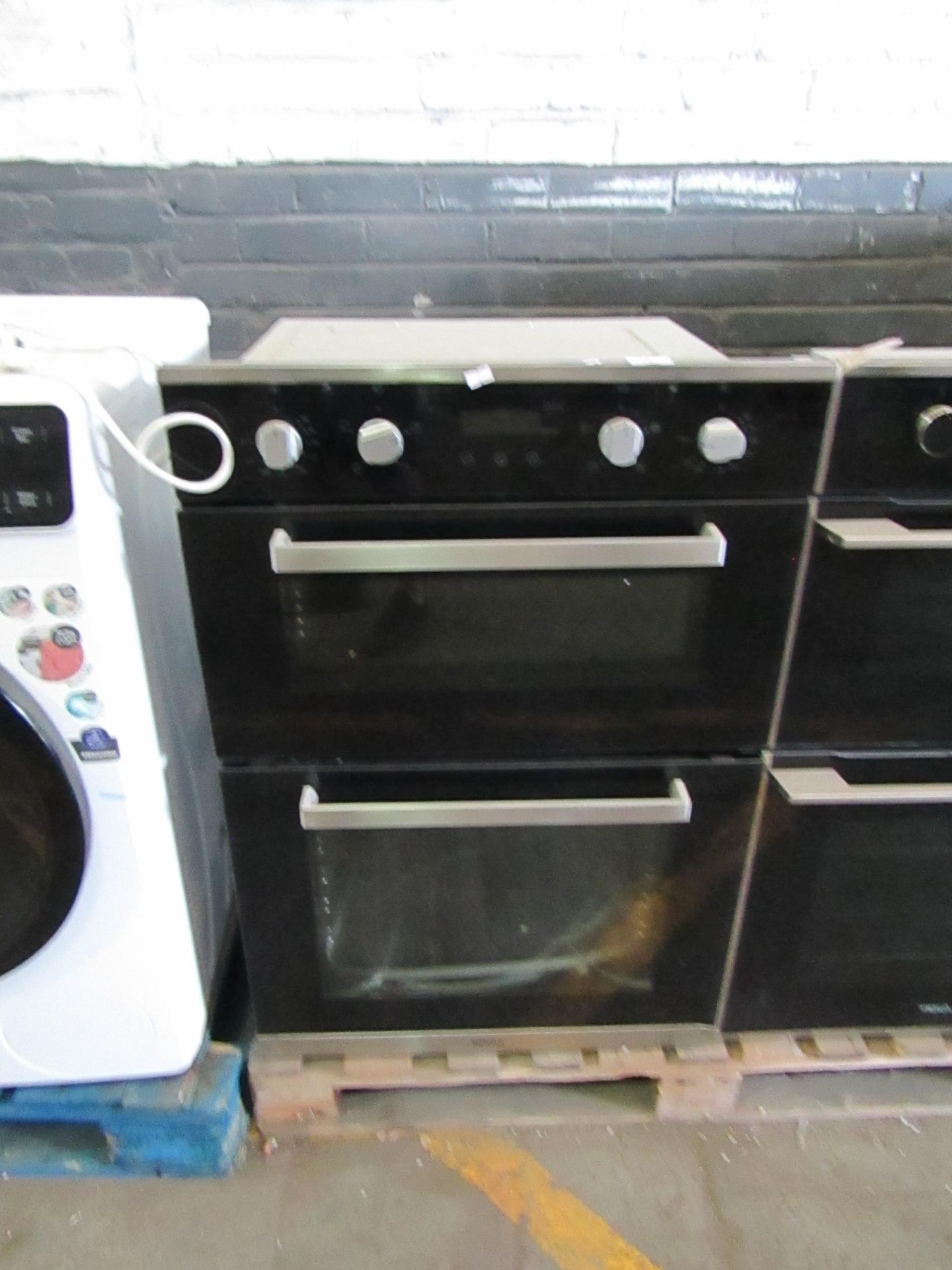 Teka Built in Double Oven - Cant test due to needing to be wired into the mains supply - No major