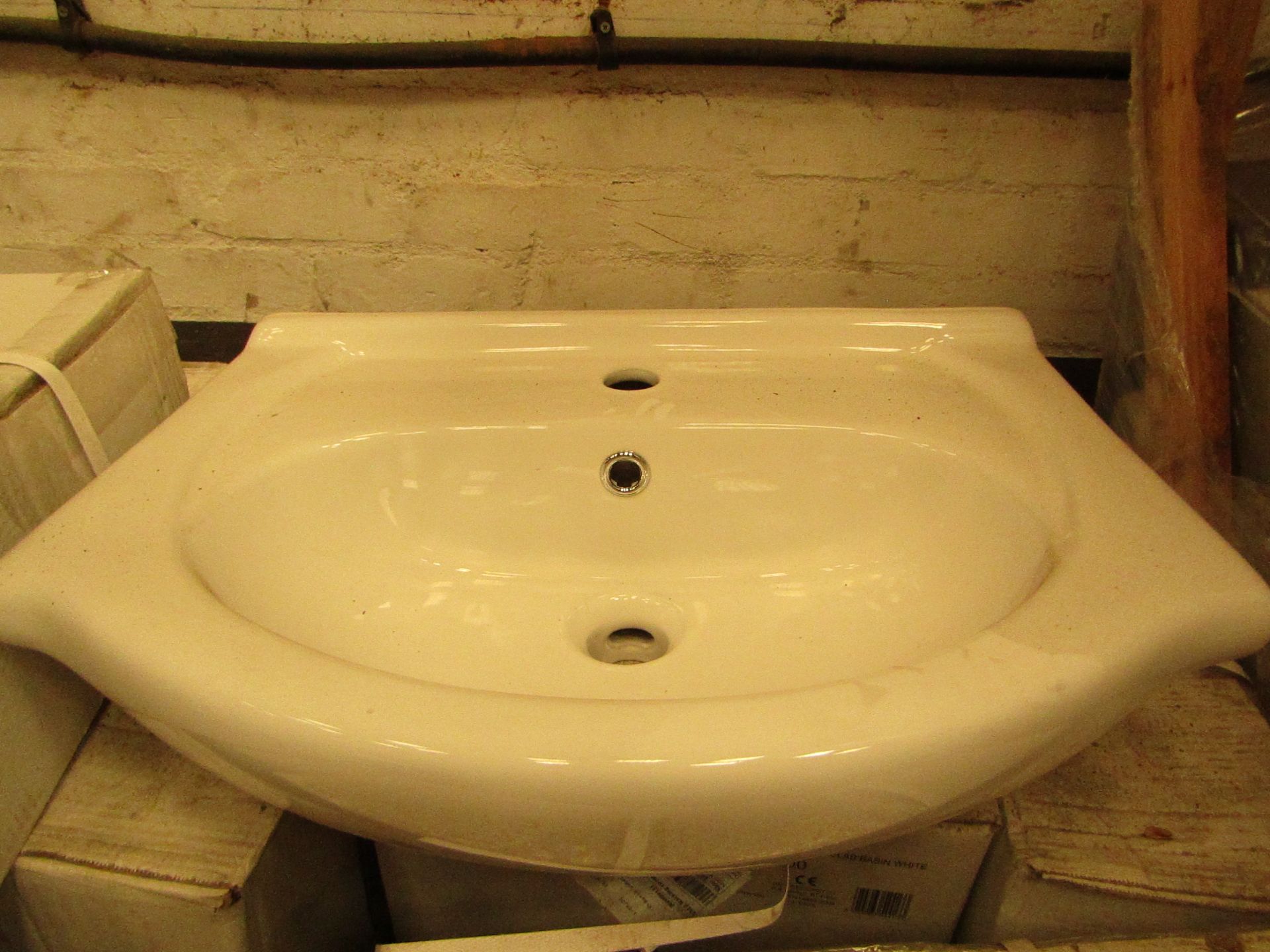 2x 550mm 1TH vanity slab basin in white, new and boxed.