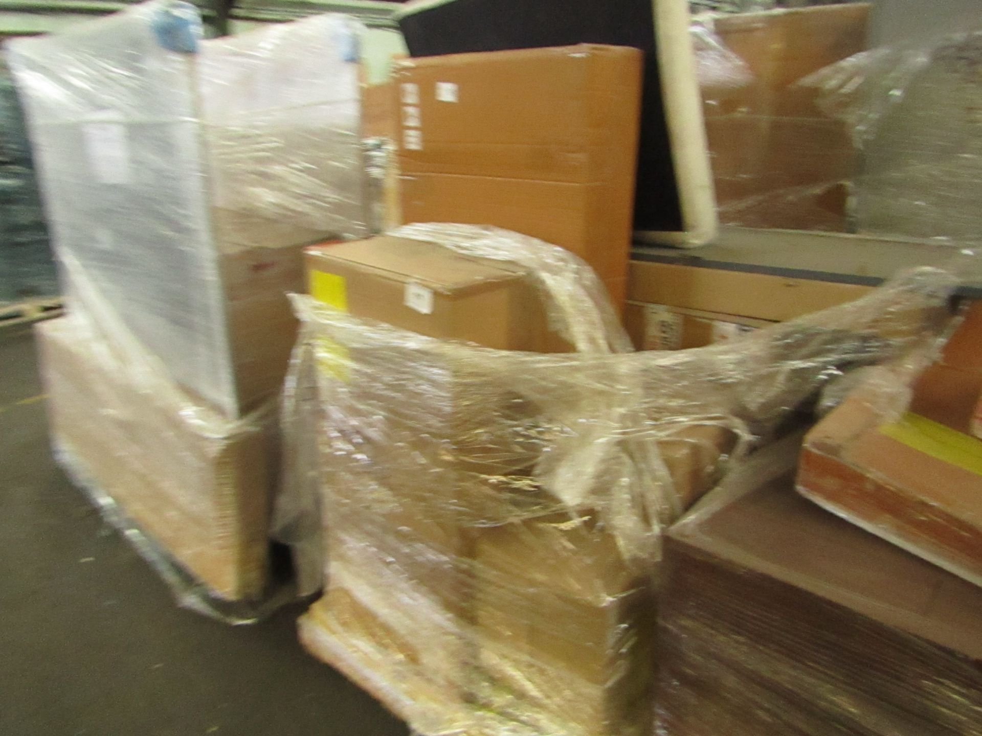 | 1X | PALLET OF FAULTY / MISSING PARTS / DAMAGED CUSTOMER RETURNS MADE.COM STOCK UNMANIFESTED |