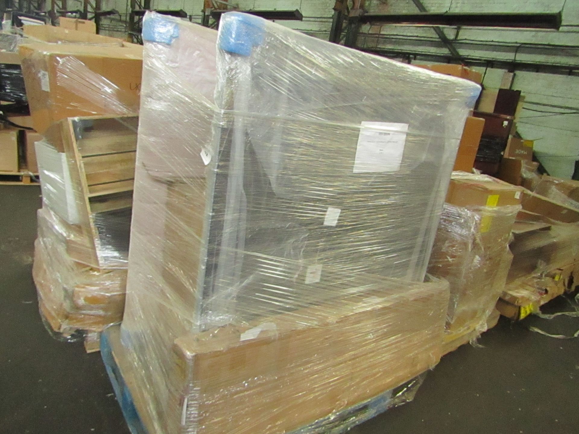 | 1X | PALLET OF FAULTY / MISSING PARTS / DAMAGED CUSTOMER RETURNS MADE.COM STOCK UNMANIFESTED |