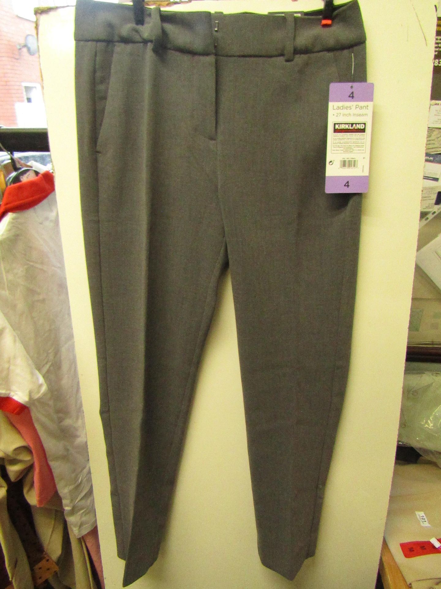 Kirkland Signature Ladies Pants Grey Size 4, 27 " Inseam New With Tags