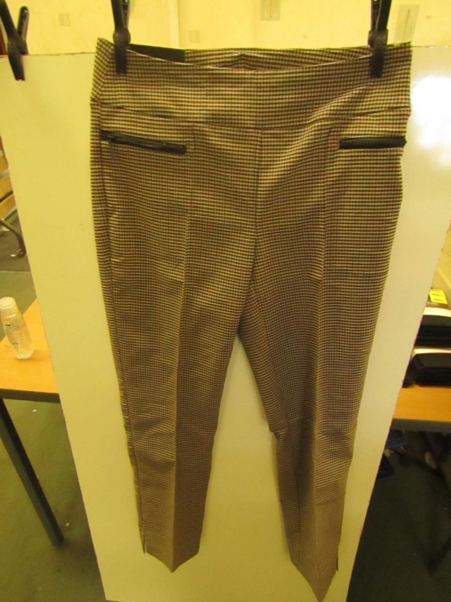 Hilary Radley Ladies Pants Brown Combo With With Built in Tummy Control Size 18 New With Tags