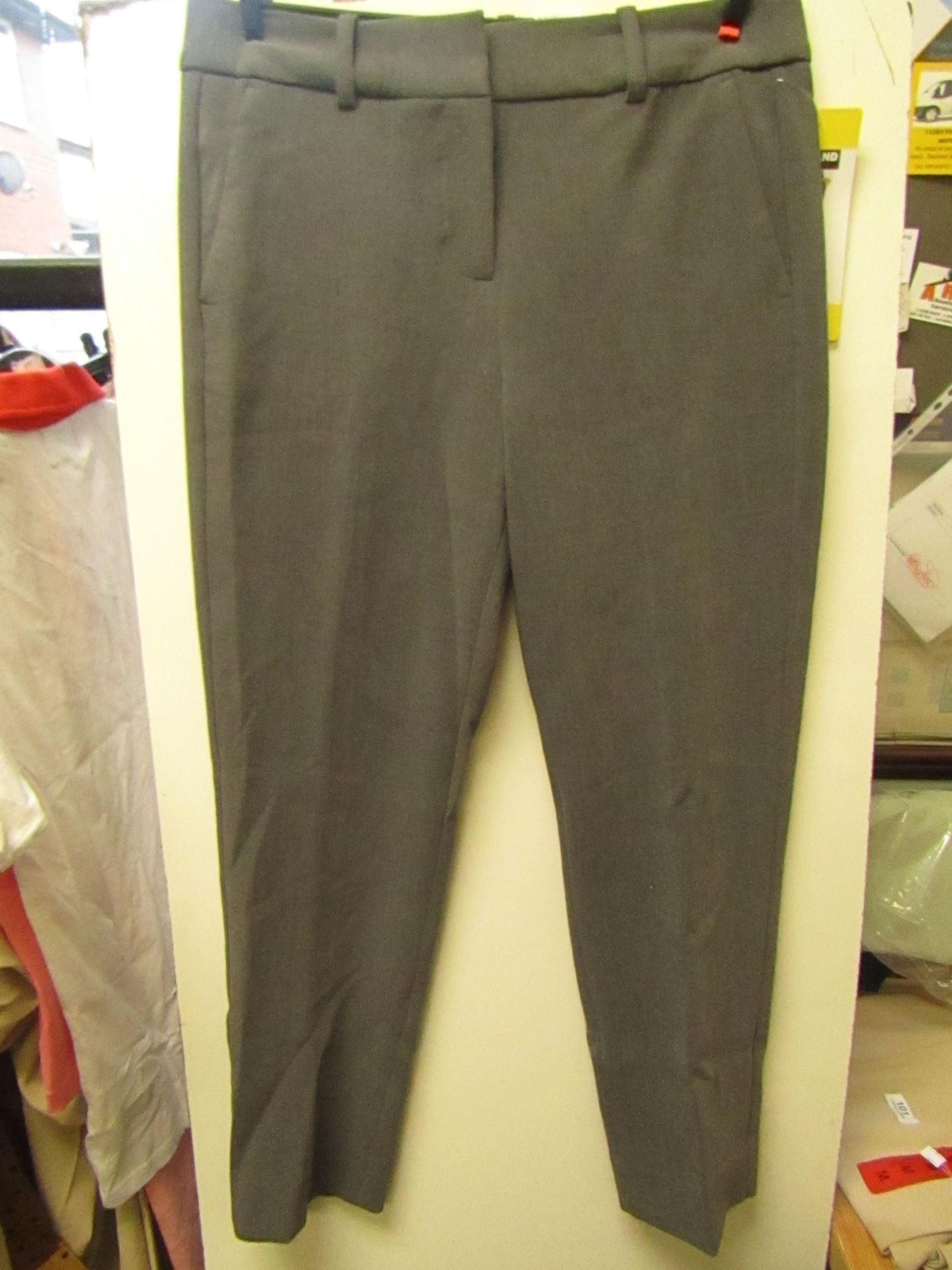 Kirkland Signature Ladies Pants Grey Size 6, 27 " Inseam New With Tags