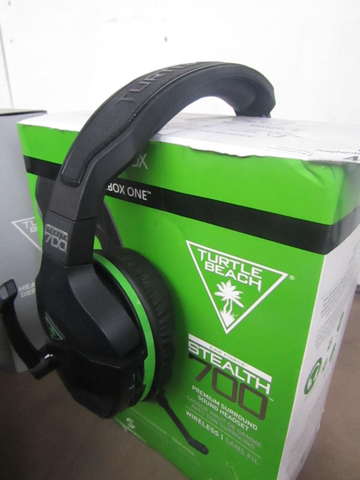 Turtle Beach Stealth 700 Wirelss Gaming Headset - For Xbox - TW for sound & Boxed - RRP £130