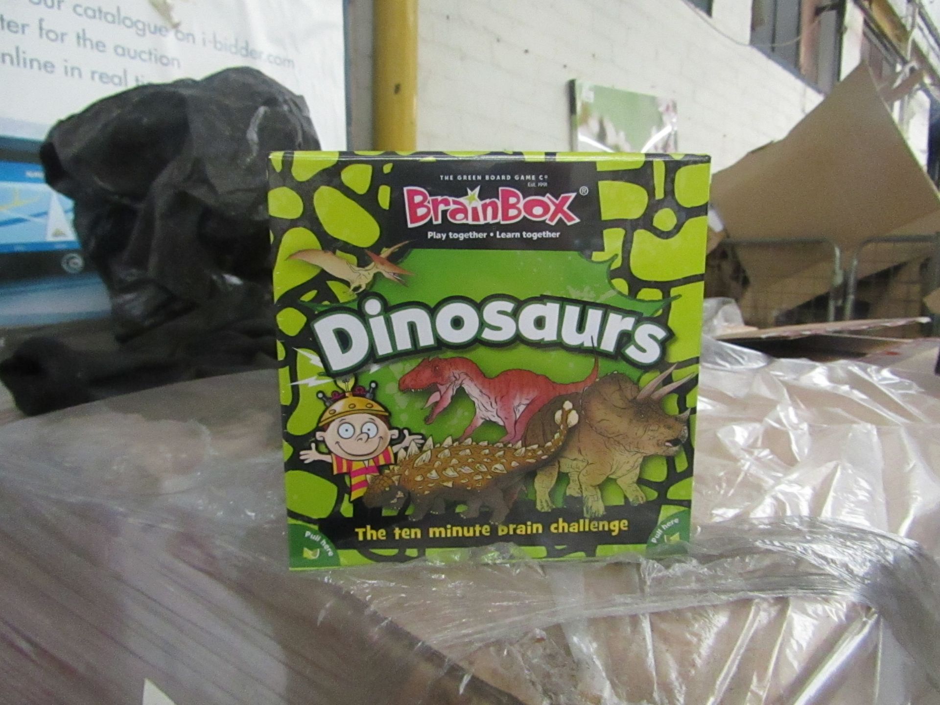 Brainbox - Dinosaurs Quiz Game - New & Packaged.