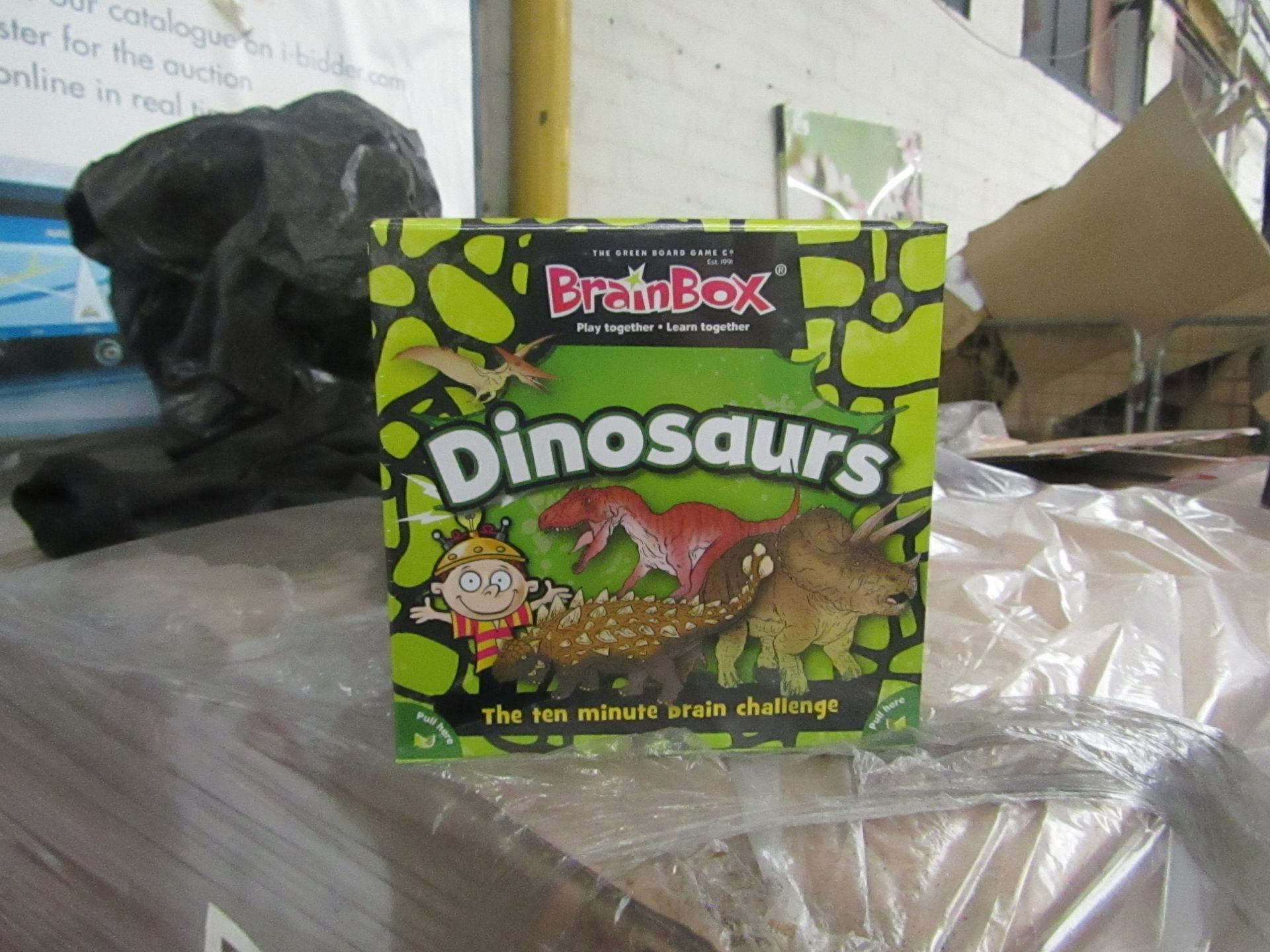 Brainbox - Dinosaurs Quiz Game - New & Packaged.