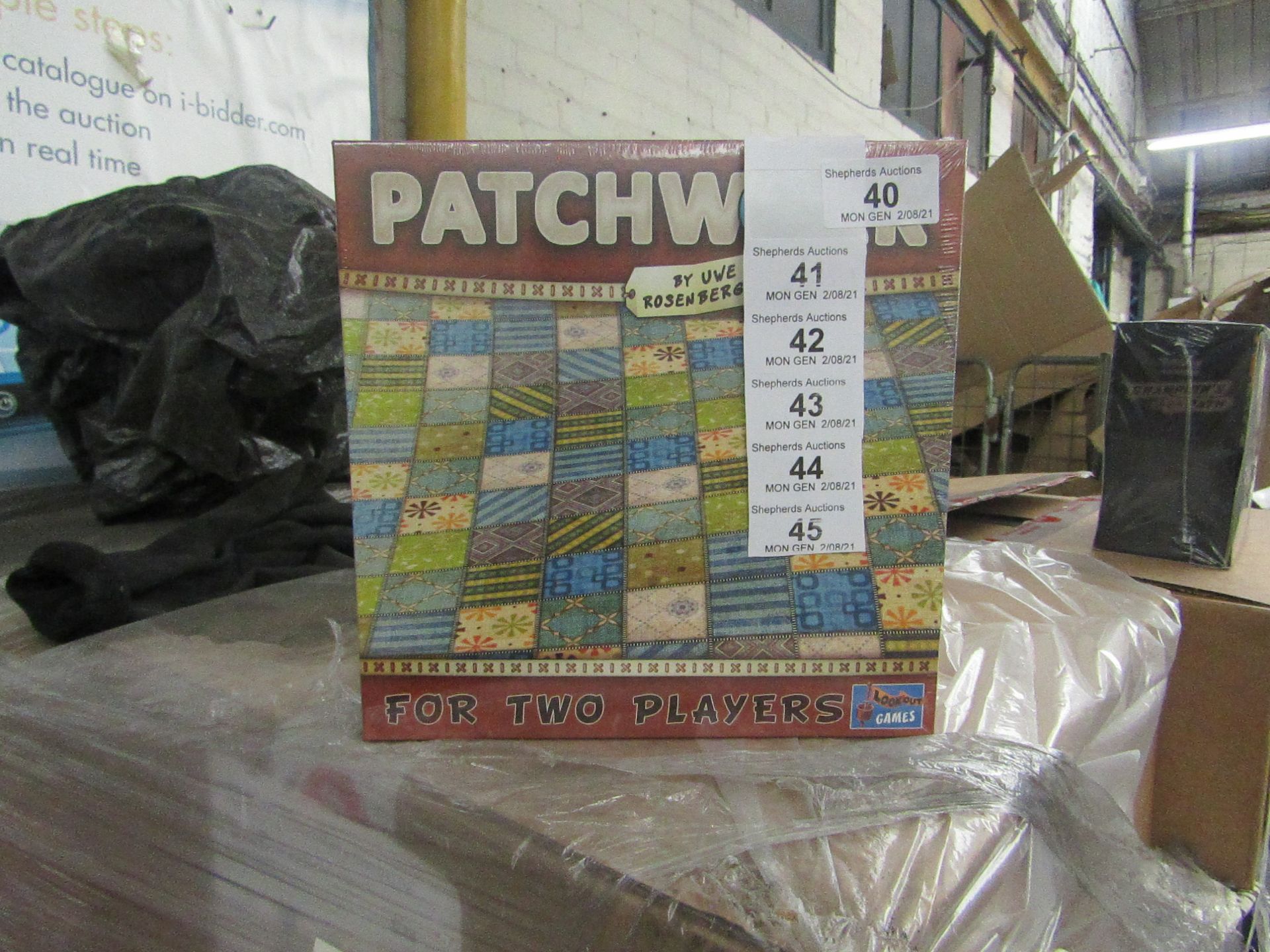 Lookout Games - Patchwork Board Game - New & Packaged.