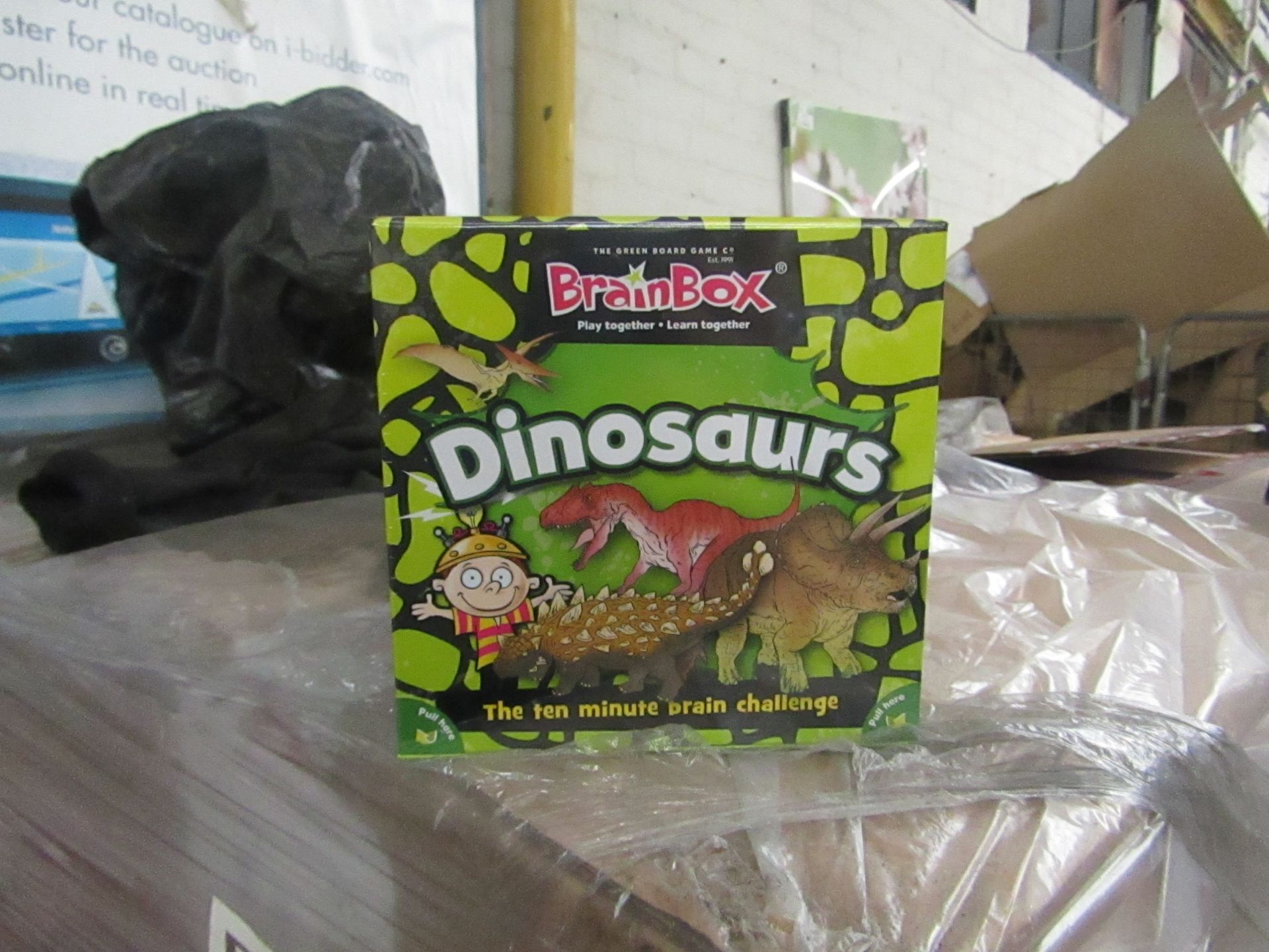 Brainbox - Dinosaurs Quiz Game - New & Packaged.