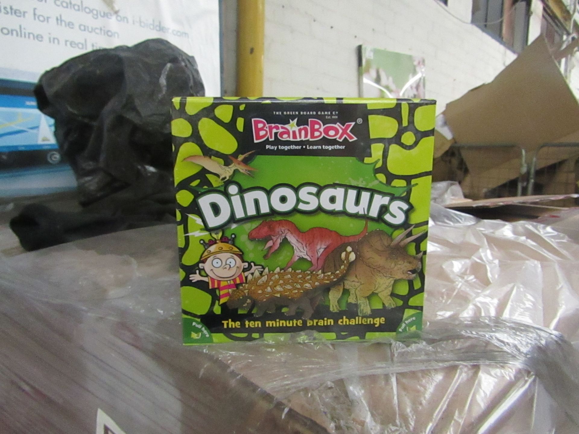 Brainbox - Dinosaurs Quiz Game - New & Packaged.