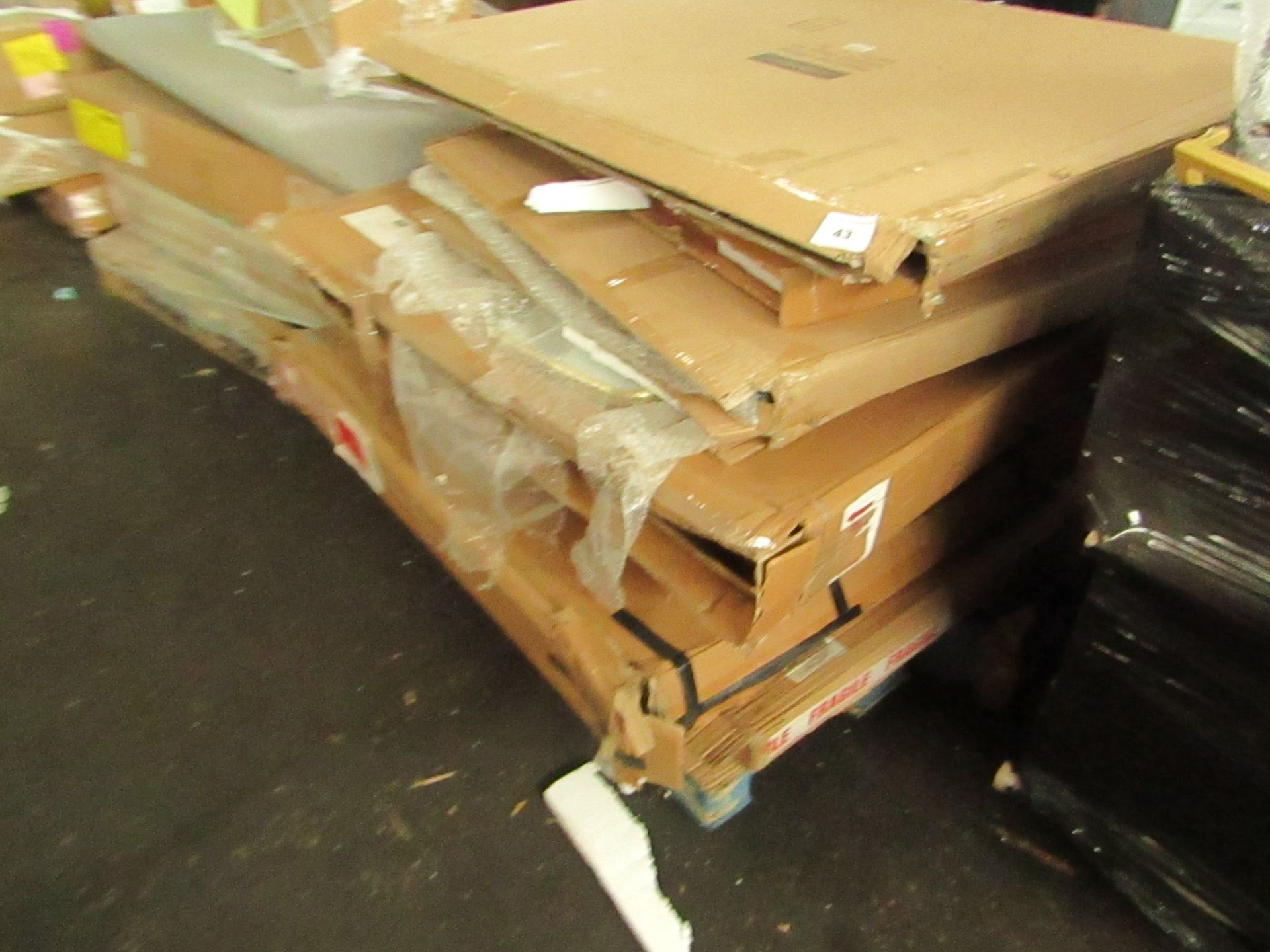 | 1X | PALLET OF FAULTY / MISSING PARTS / DAMAGED CUSTOMER RETURNS COX & COX STOCK UNMANIFESTED |