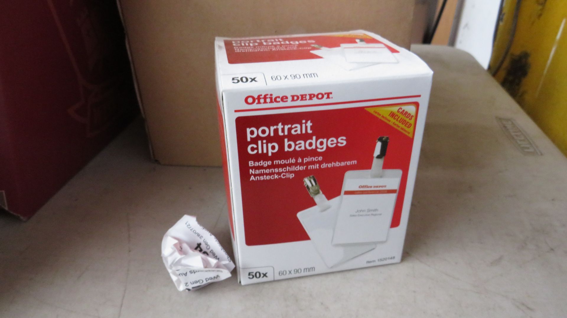 1X OFFICE DEPOT BOX OF 4 PORTRAIT CLIP BADGES, 60CM X 90 CM, UNCHECKED IN BOX