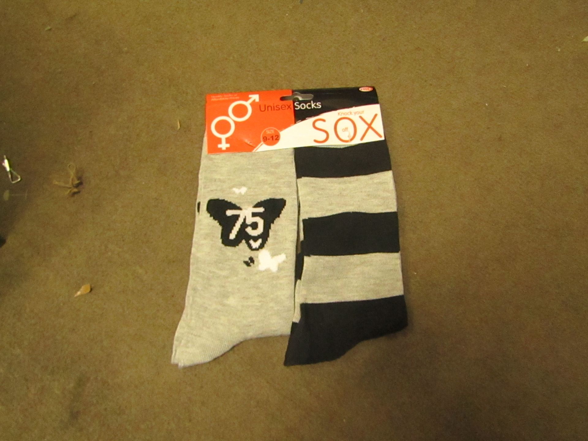 48 x Pairs of Adults Unisex Socks sizes 4-6, 6-8, 9-12 new & packaged