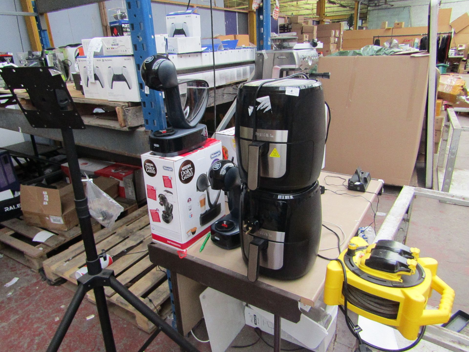 This lot is 4 items - 2x Gourmia Air fryers & 2x DeLonghi Dolce Gusto coffee machines - Please be