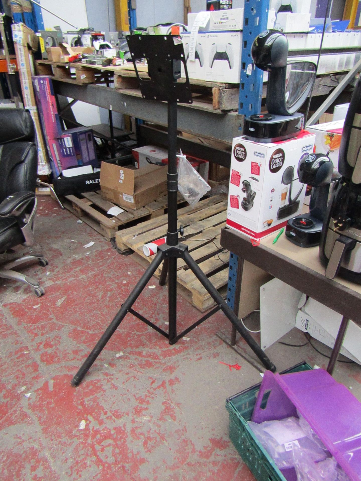 Projector Stand Tripod - All bits seem to be there -