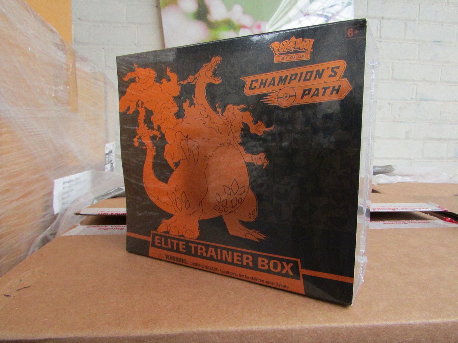 Pokemon - Champion's Path - Elite Trainer Box - New & Packaged. RRP £69.99.