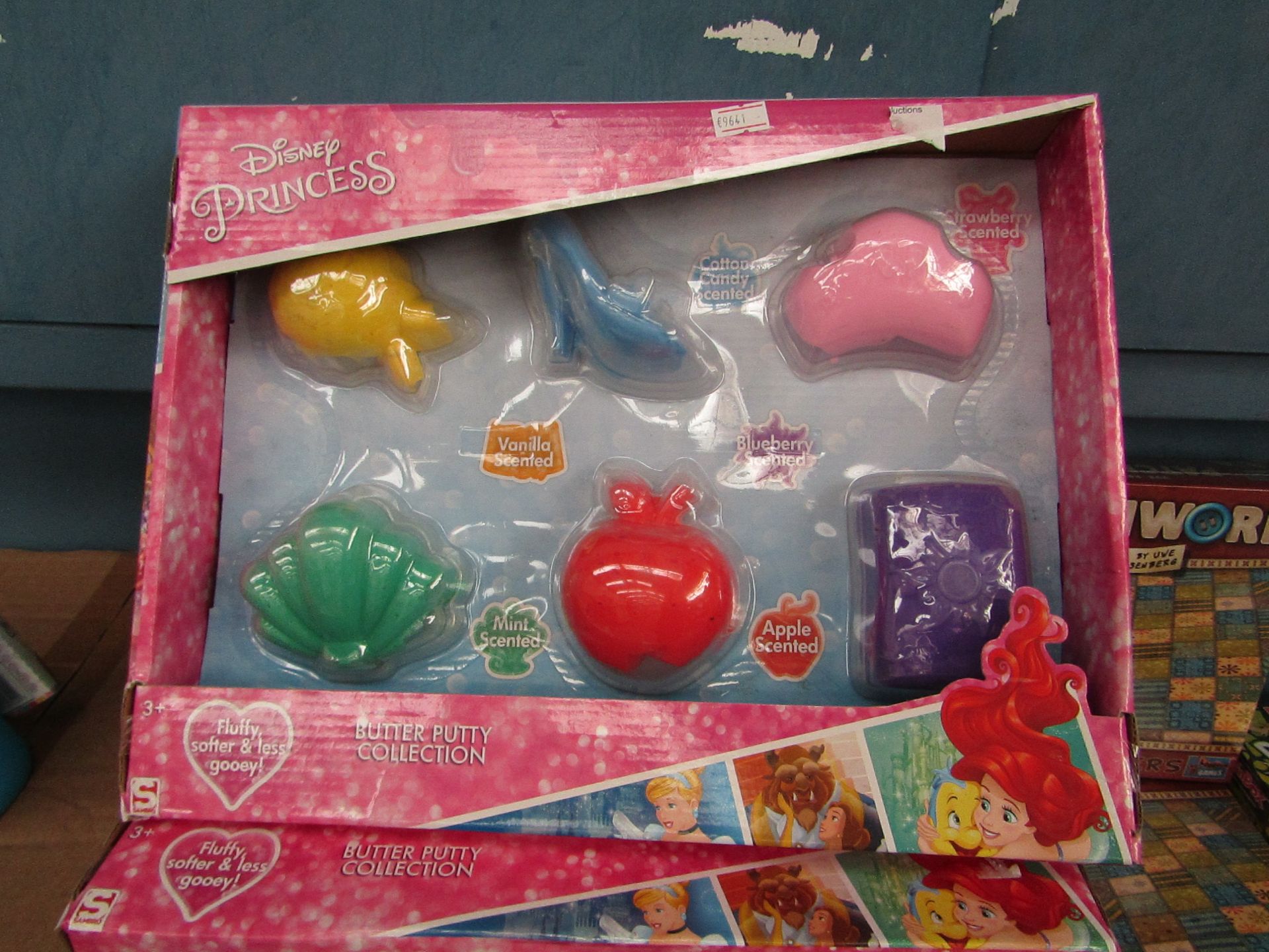 2xDisney - Princess Butter Putty Collection - New & Packaged.