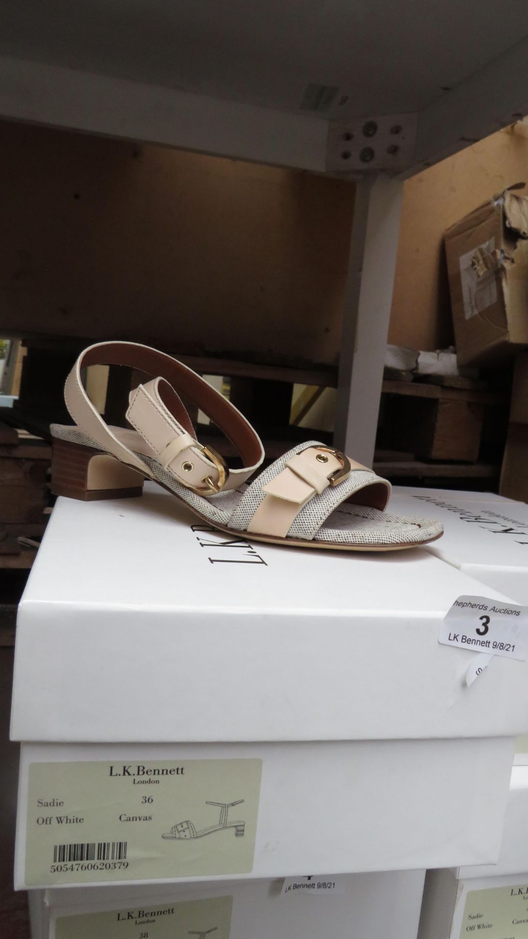 L K Bennett London Sadie Off White Canvas Sandals size 39 RRP £195 new & boxed see image for design