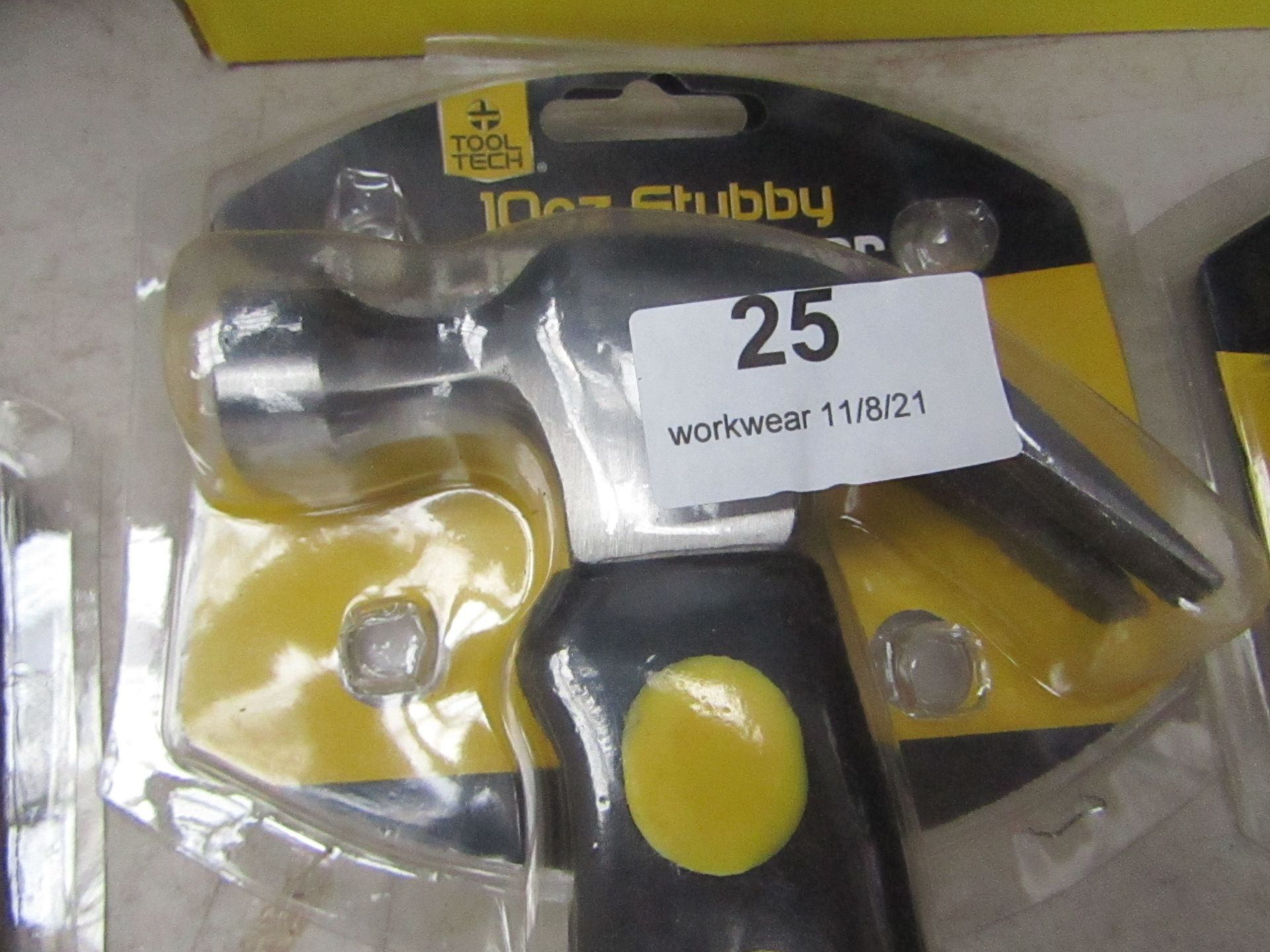 Tooltech - 10oz Stubby Claw Hammer - New & Packaged.