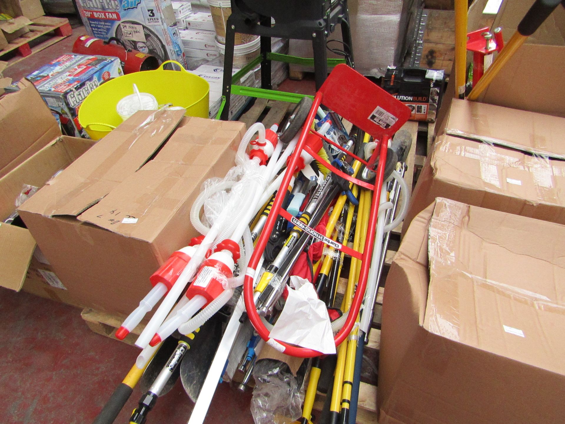 1x BOX OF VARIOUS TOOLS 1293 This lot is a Machine Mart product which is raw and completely