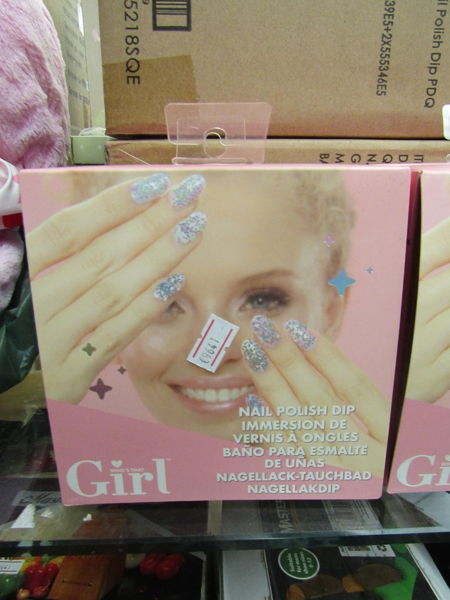 4x Girl Who's that - Nail Polish Dip - New & Packaged.