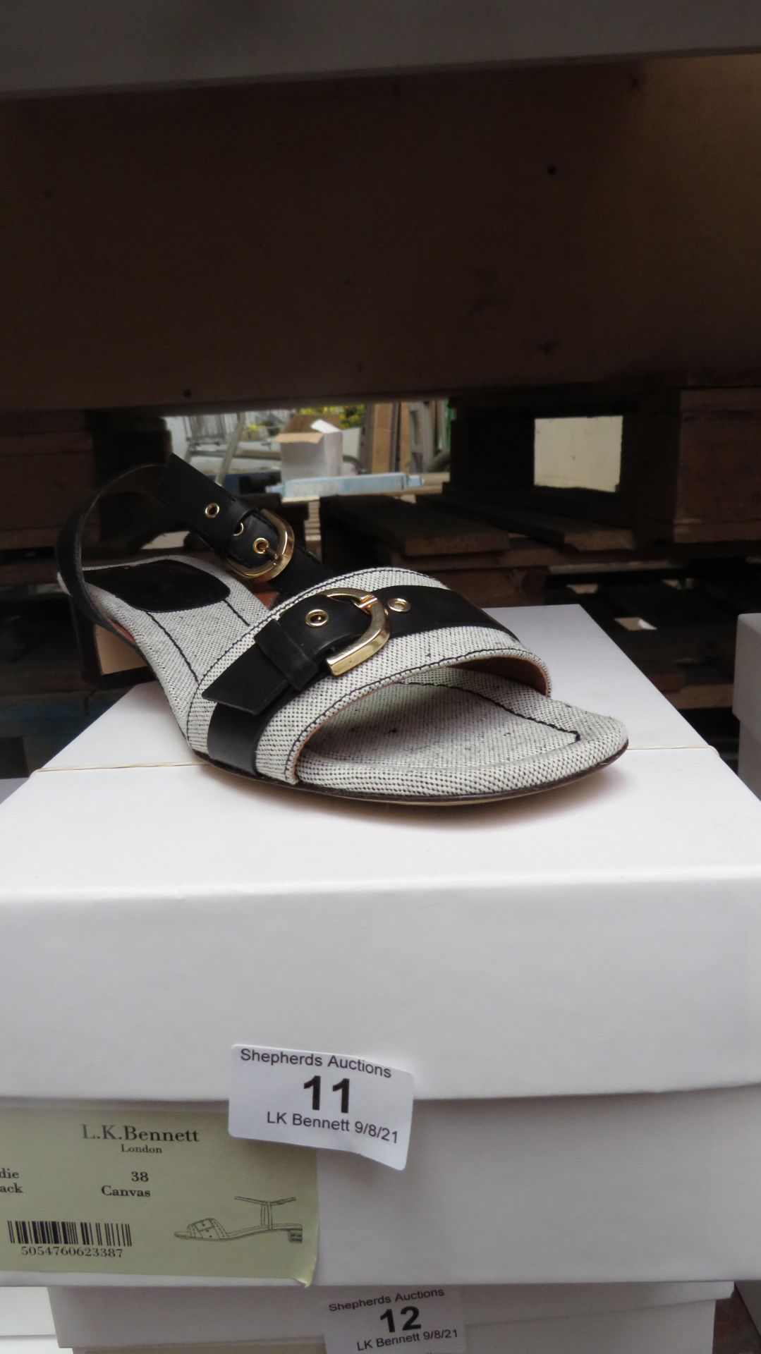L K Bennett London Sadie Black Canvas Sandals size 42 RRP £195 new & boxed see image for design