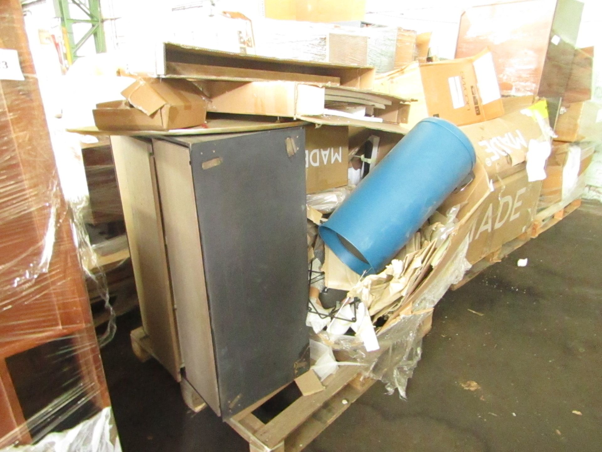 | 1X | PALLET OF FAULTY / MISSING PARTS / DAMAGED CUSTOMER RETURNS MADE.COM STOCK UNMANIFESTED |