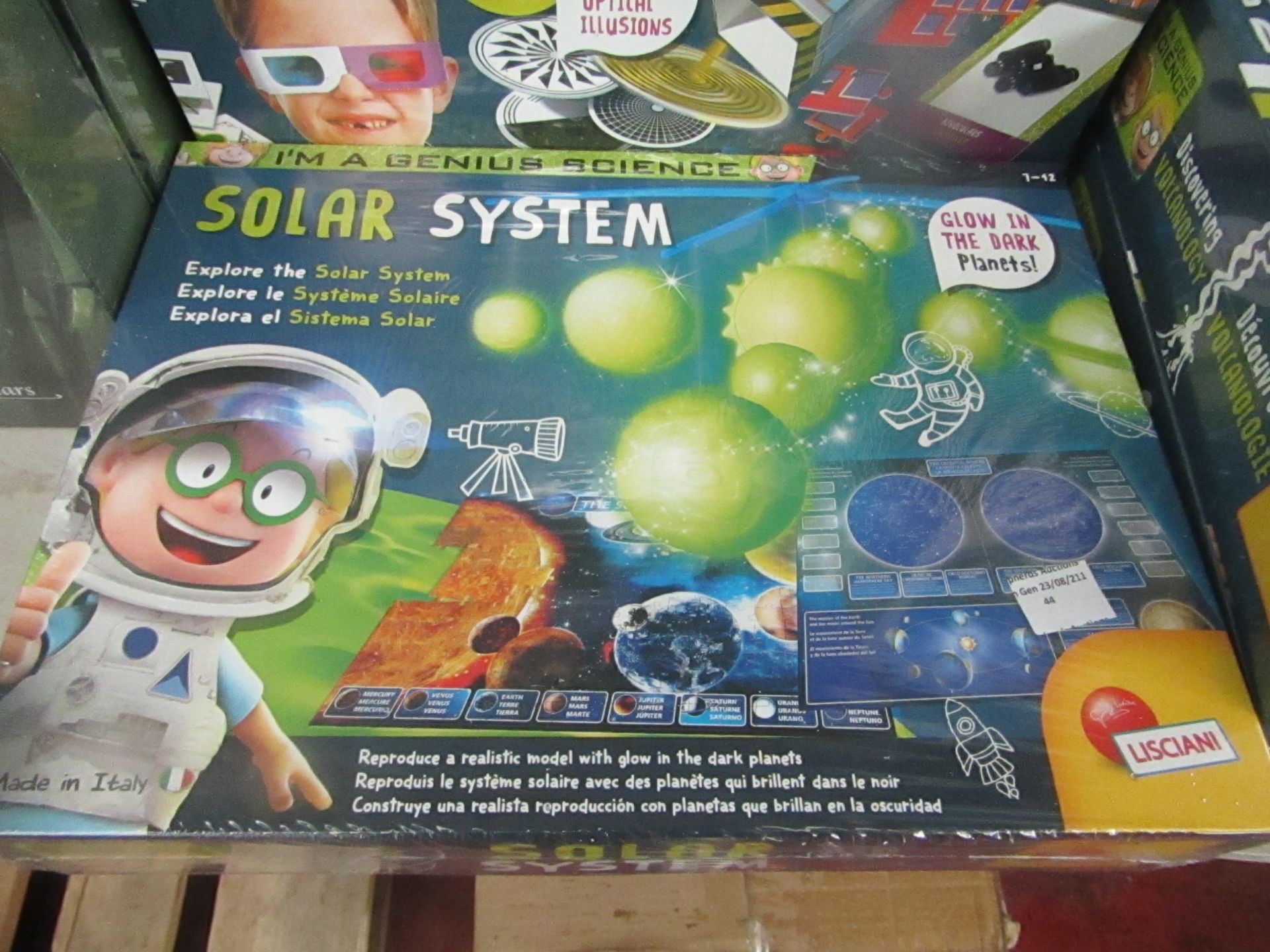 Lisciani - Im A Genius Science Solar System Science Activity Set - New & Boxed.