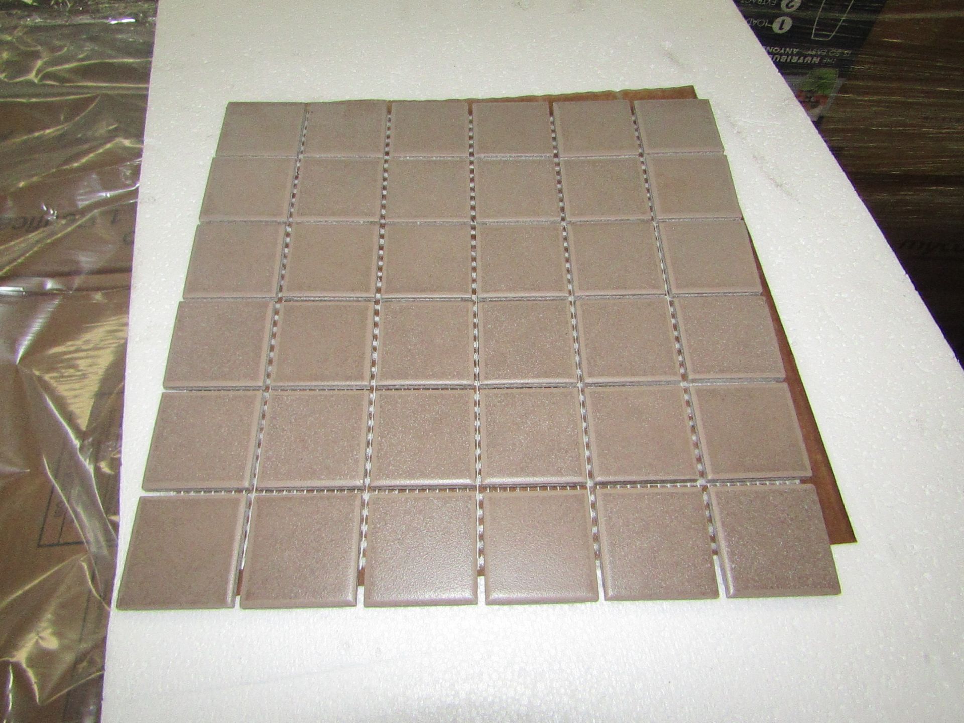 20x Packs of 10 50x50 Sahara Soft Brown Mosaic (sht 300x300) K5394508, brand new. Total RRP £550