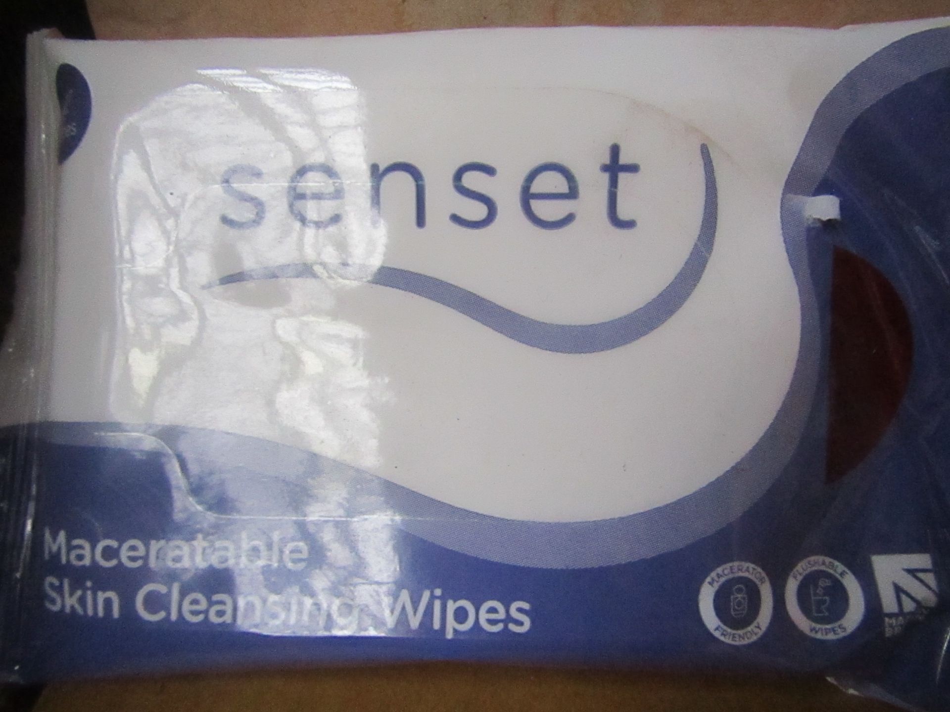 8x Senset - Maceratable Skin Cleansing Wipes (12 Wipes Per Pack) - New & Packaged.