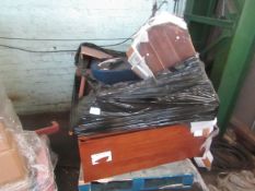 | 1X | PALLET OF FAULTY / MISSING PARTS / DAMAGED CUSTOMER RETURNS SWOON STOCK UNMANIFESTED | PALLET