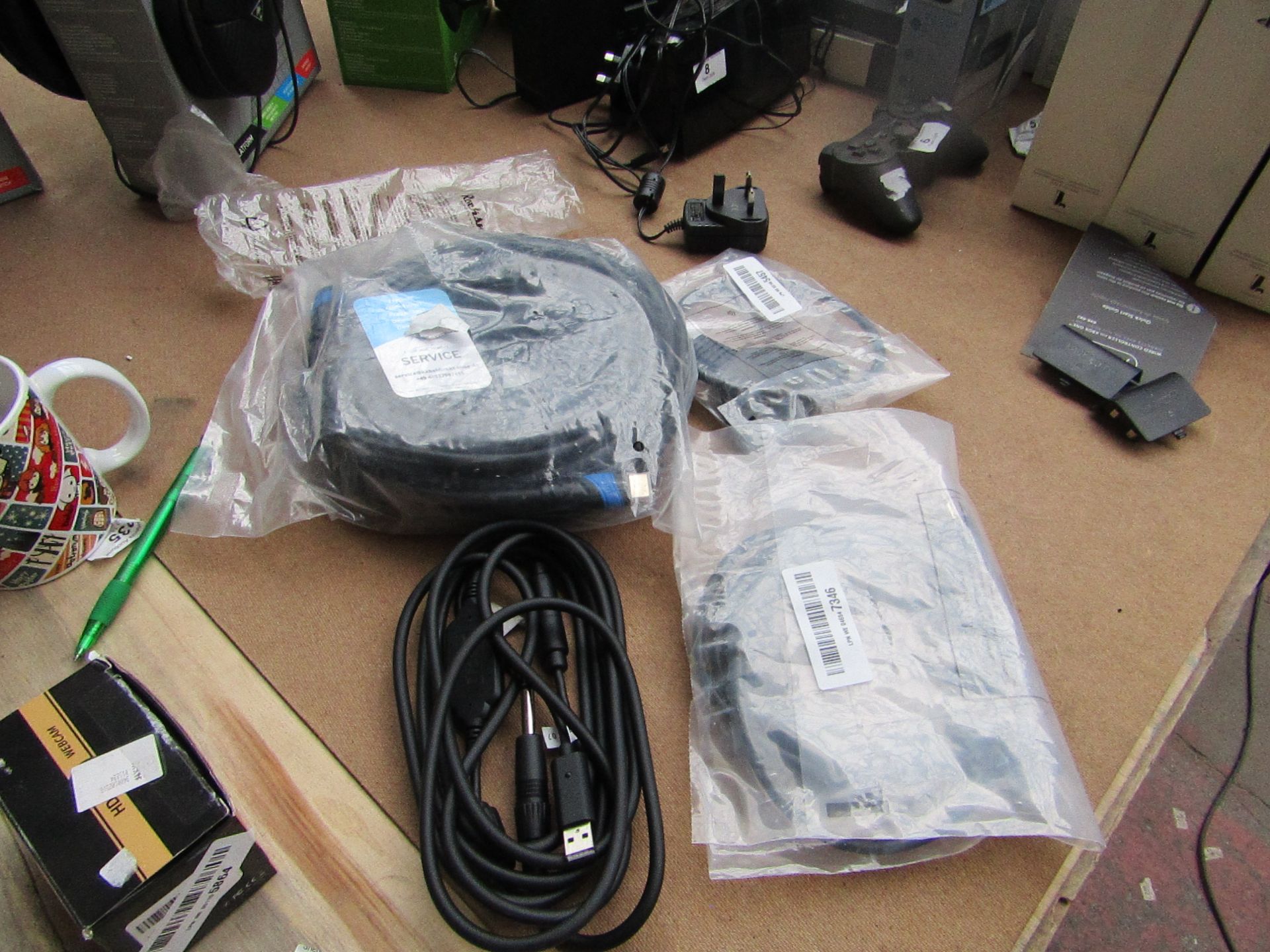 3x Varying Cables, HDMI cables & more