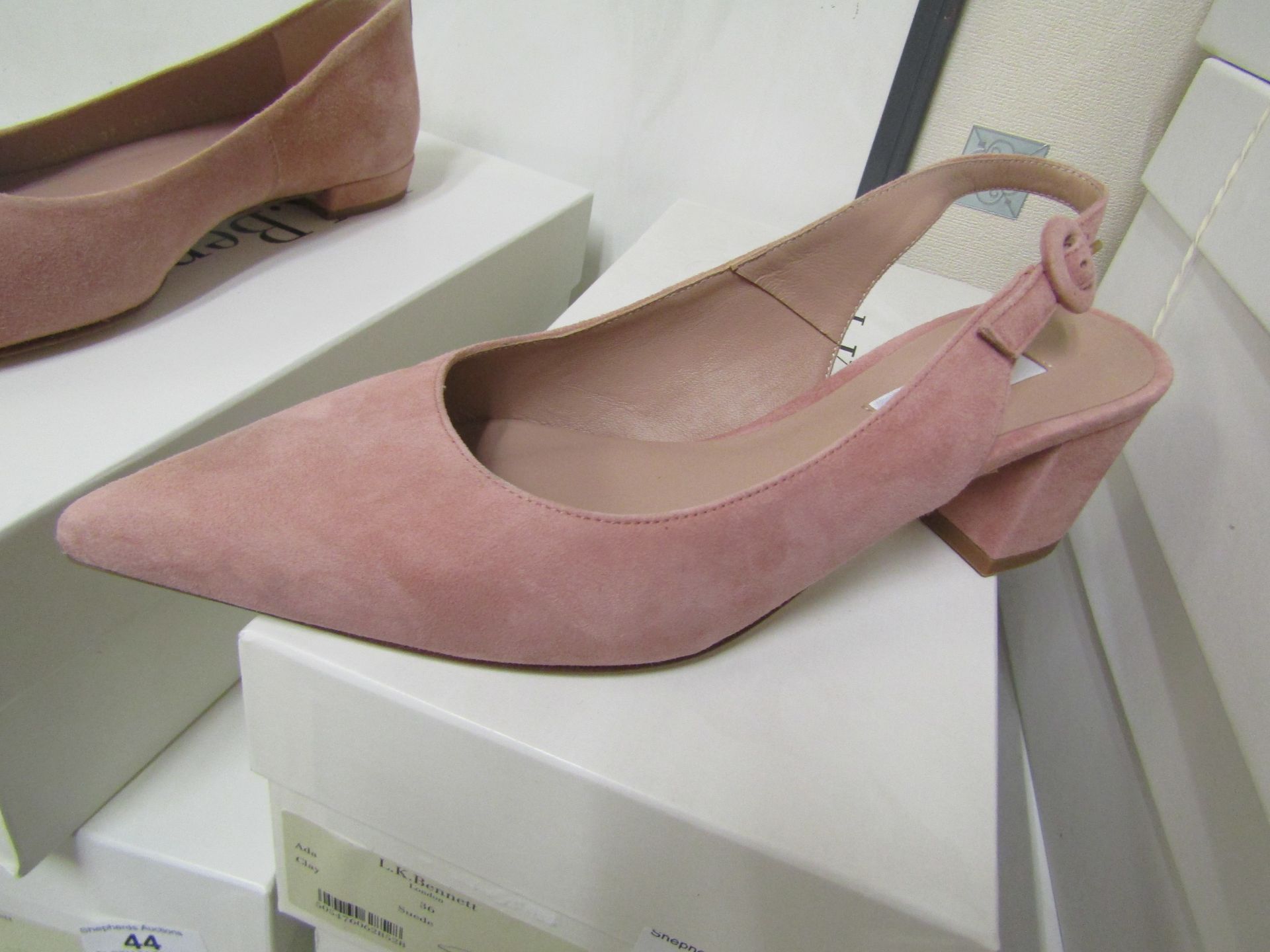 L K Bennett London Ada Clay Suede Shoes size 39 RRP £195 new & boxed see image for design