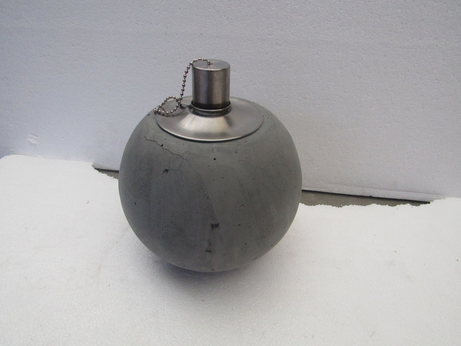 Grey Concrete Citronella Oil Garden Table Lamp - Unchecked & Boxed - £24.99. - Image 2 of 2