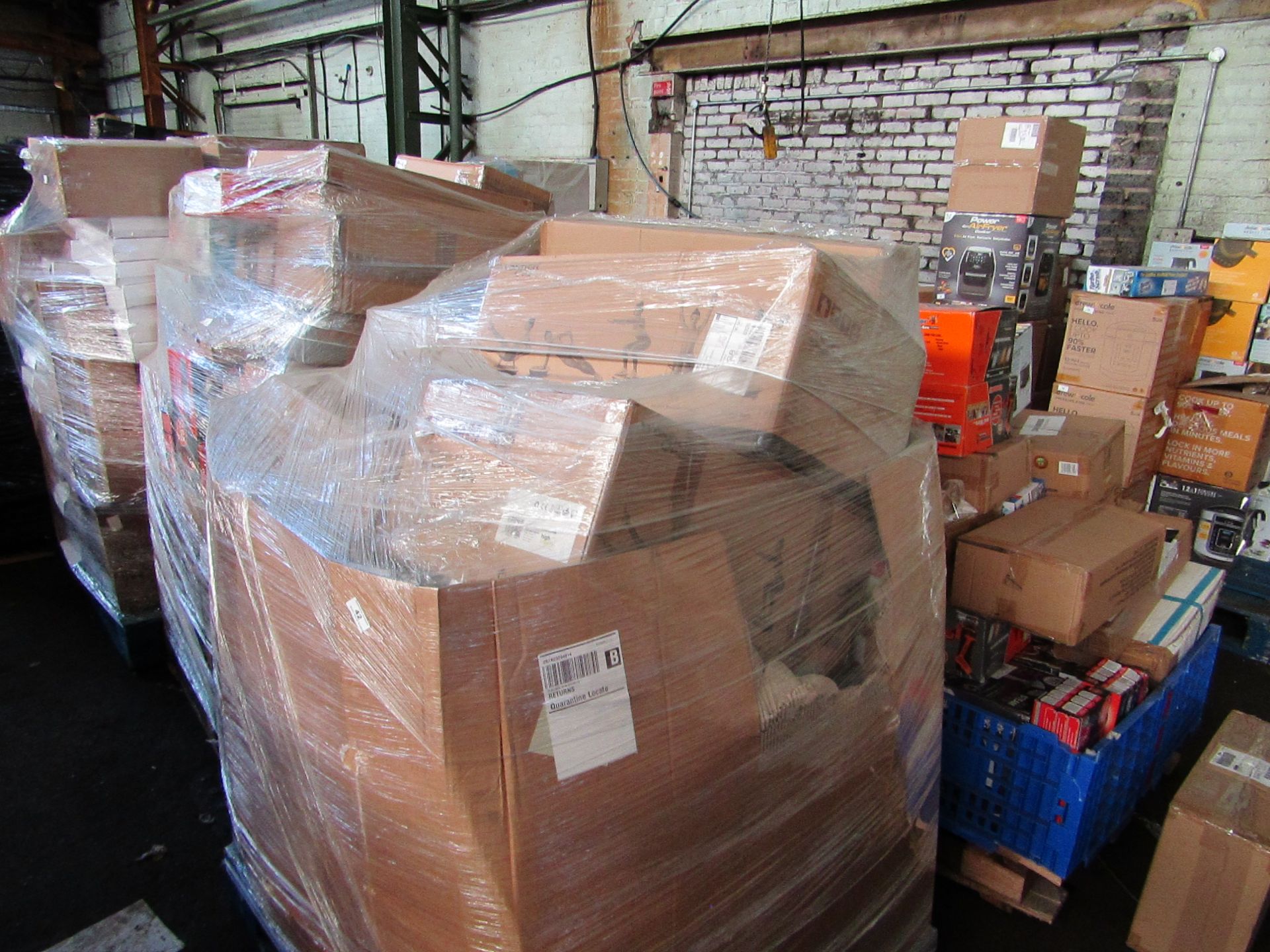 1X MIXED PALLET CONTAINING HOME ELECTRICAL AND SOME FITNESS ITEMS | PLEASE BE AWARE THIS PALLET IS