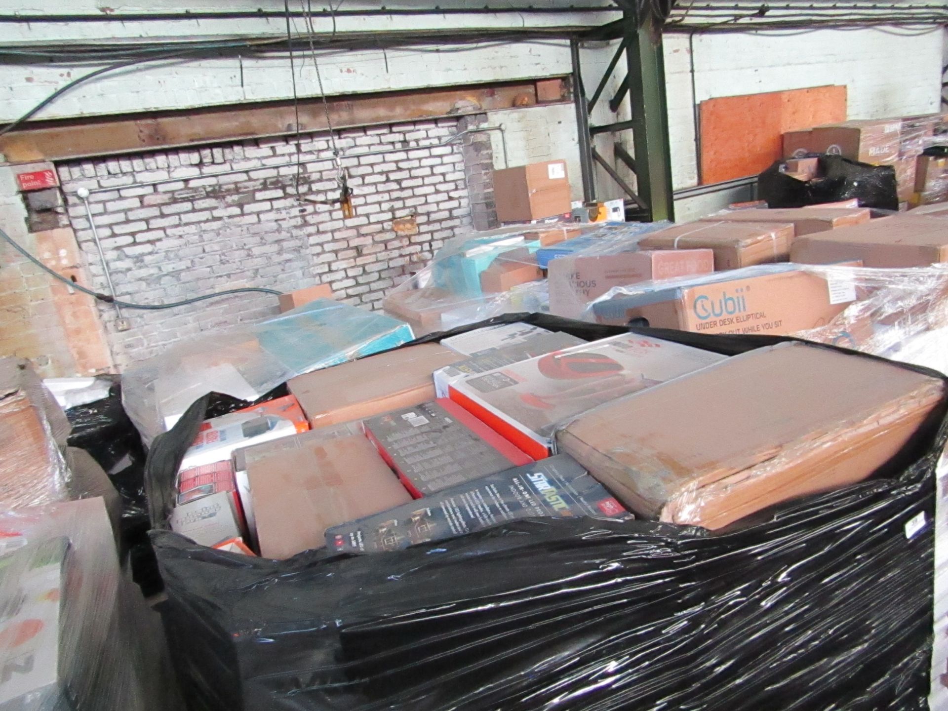 1X MIXED PALLET CONTAINING HOME ELECTRICAL AND SOME FITNESS ITEMS | PLEASE BE AWARE THIS PALLET IS