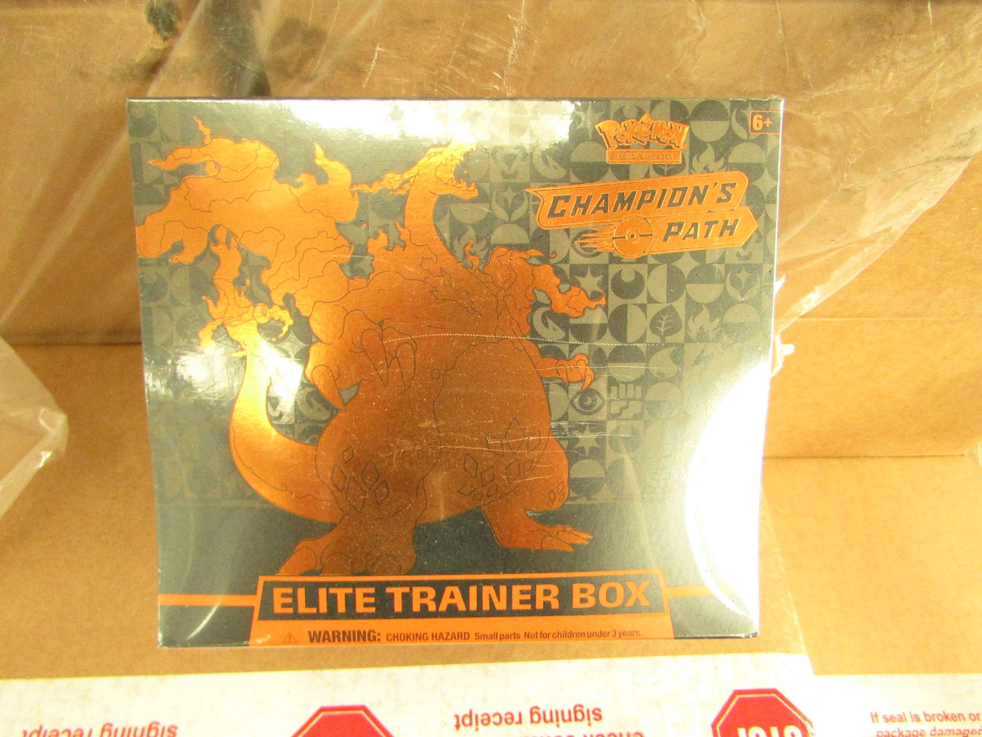 Pokemon - Champion's Path - Elite Trainer Box - New & Packaged. RRP £69.99.