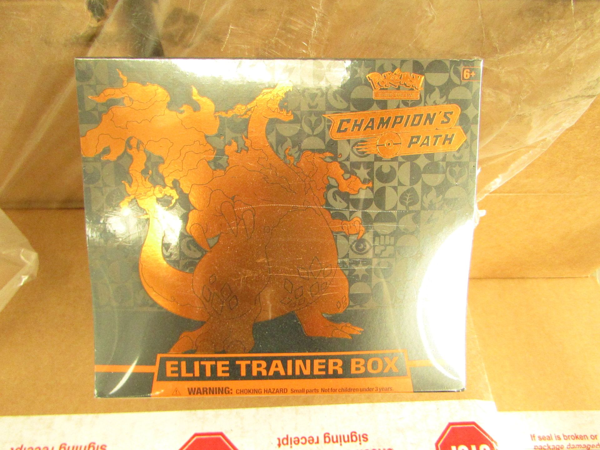 Pokemon - Champion's Path - Elite Trainer Box - New & Packaged. RRP £69.99.