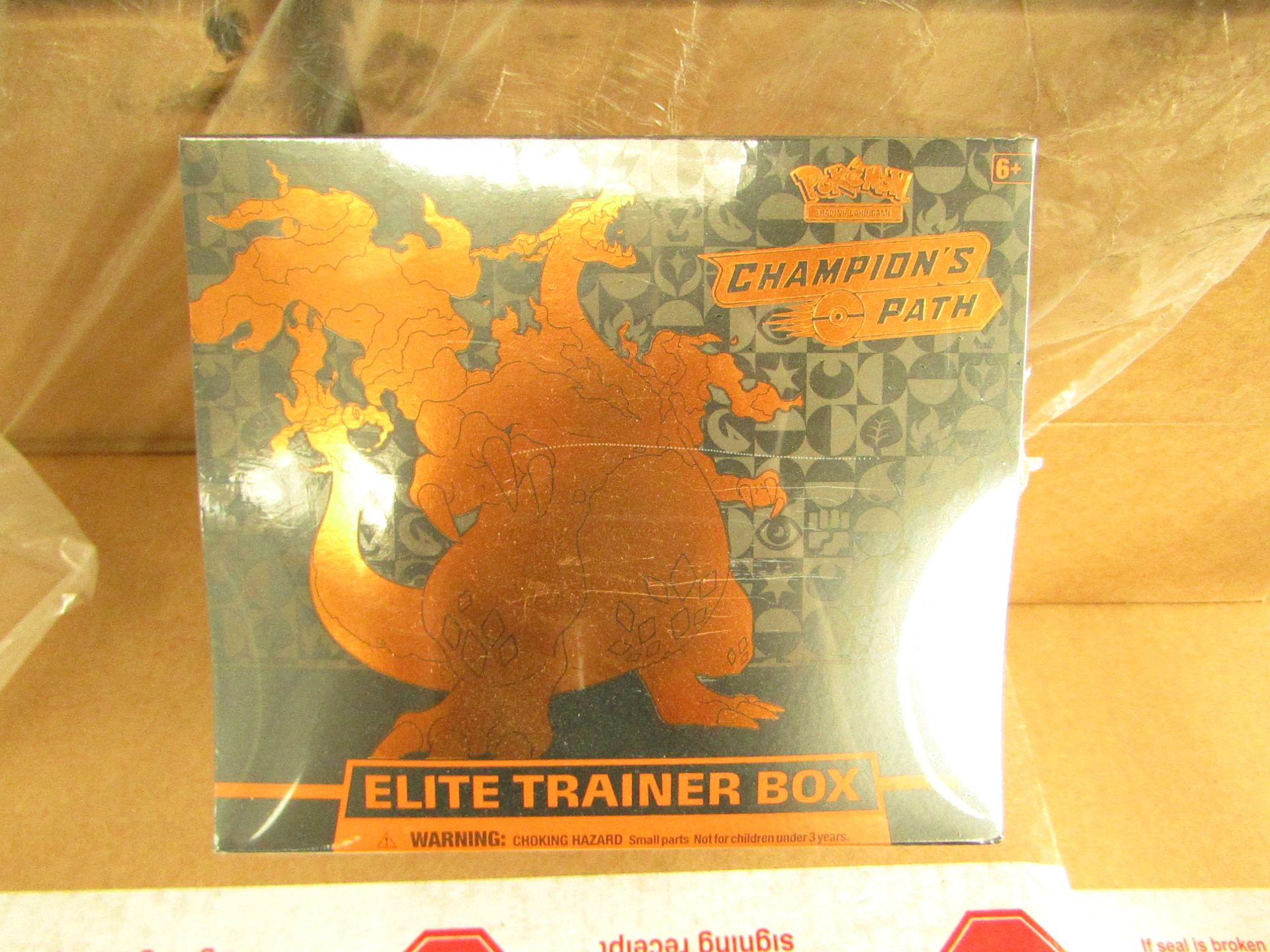 Pokemon - Champion's Path - Elite Trainer Box - New & Packaged. RRP £69.99.