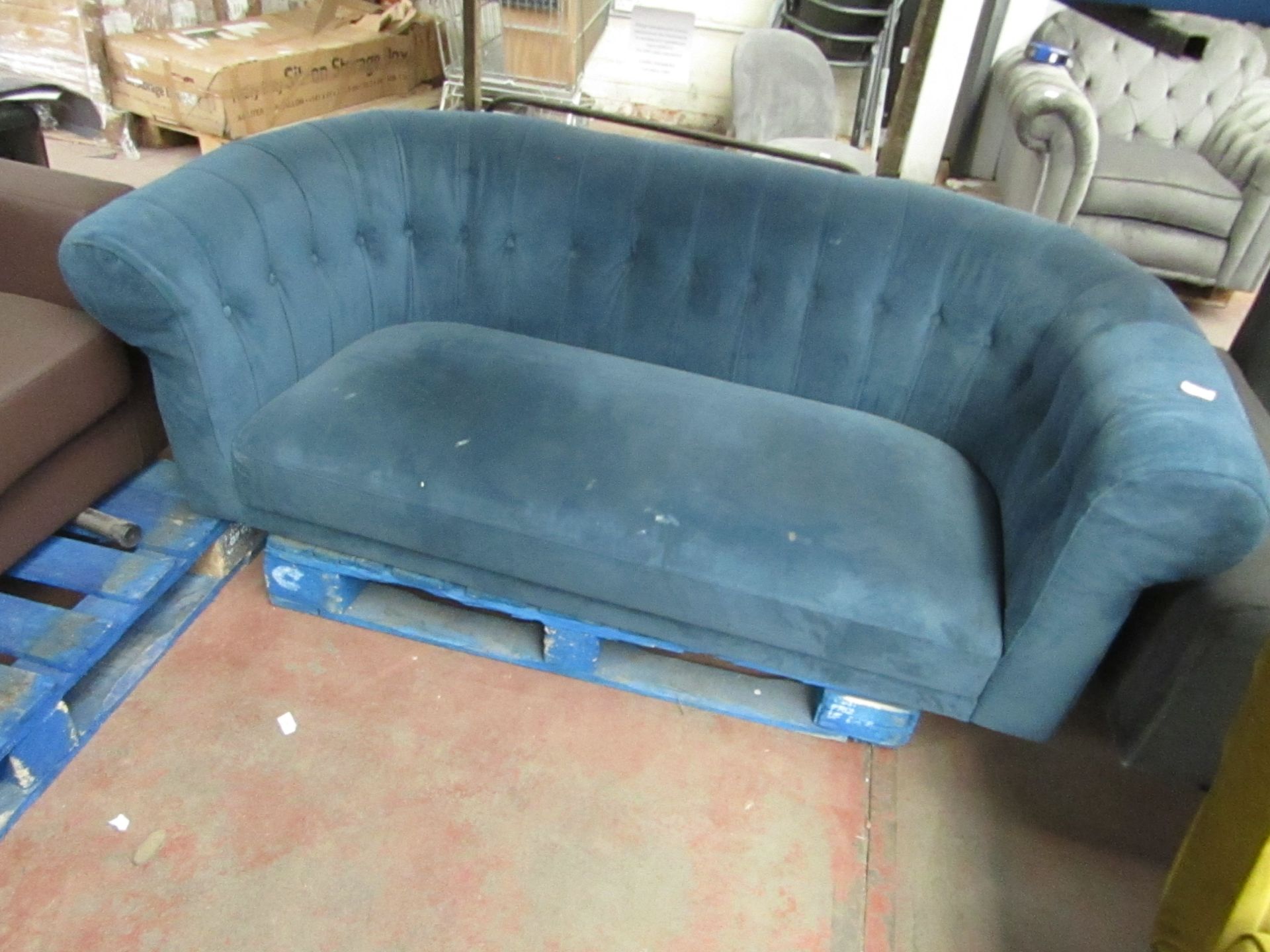 | 1X | MADE.COM 2 SEATER BUTTON BACK, TEAL SOFA | NEEDS A GOOD CLEAN & HAS IMPERFECTIONS ON THE