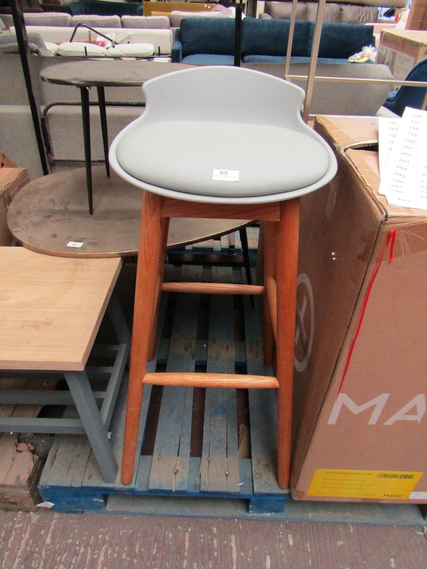 | 1X | MADE.COM THELMA BAR STOOL, GREY & WOOD | NO VISABLE DAMAGE & BOXED | RRP œ109 |