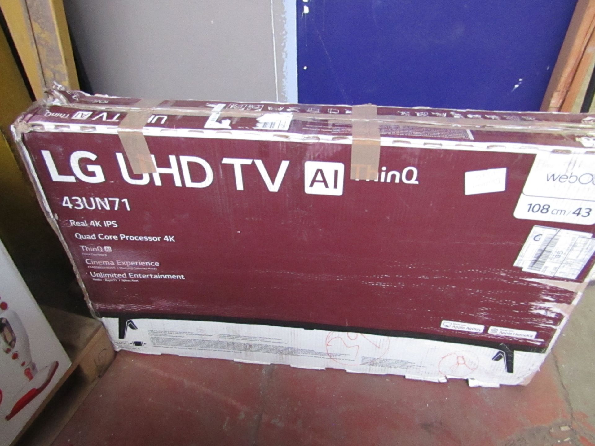 LG - UHD TV Ai ThinQ 43" - Tested Working & Boxed.